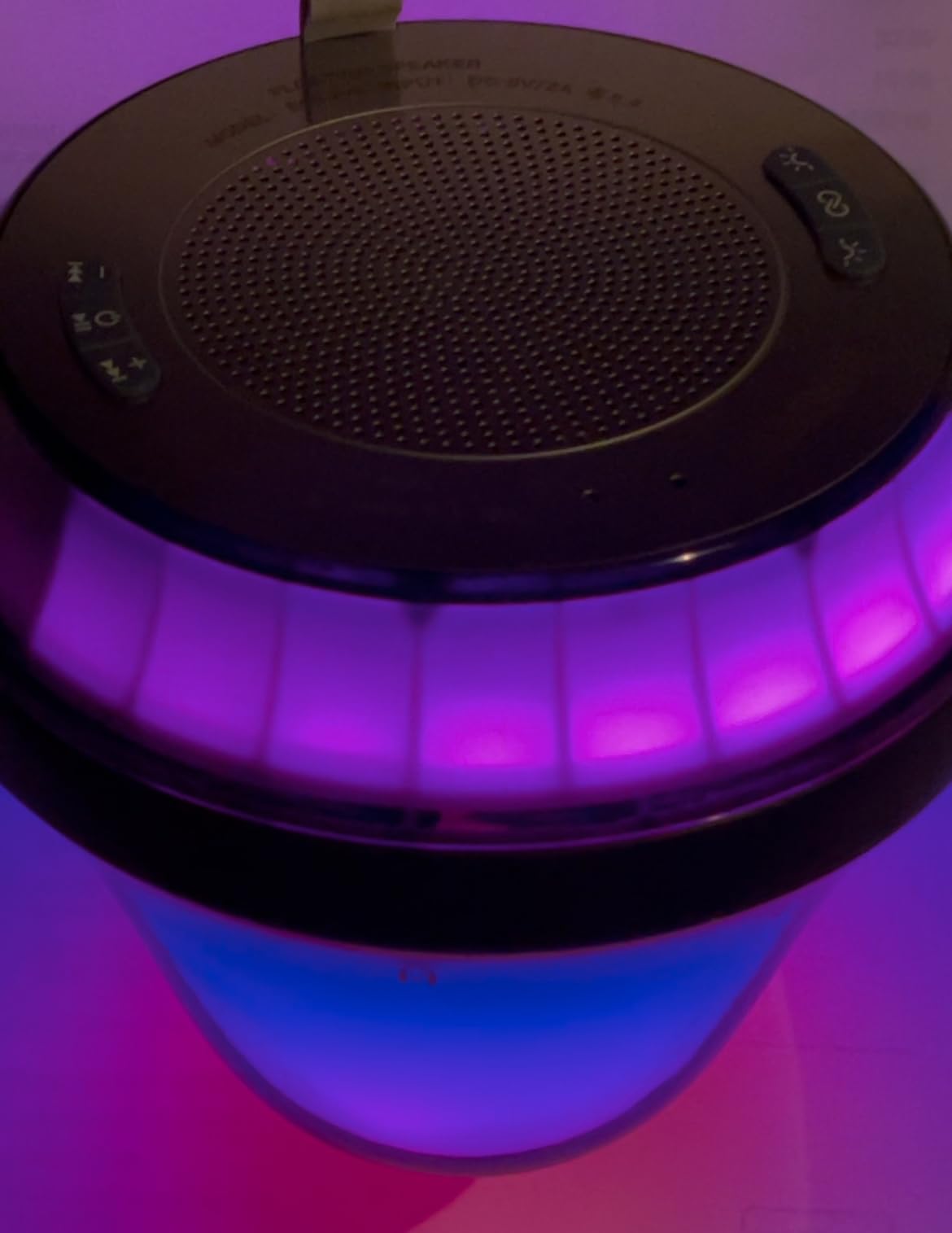 Floating Speaker for Pool, IPX7 Waterproof Floating Hot Tub Speaker with Colorful Lights customer photo 2