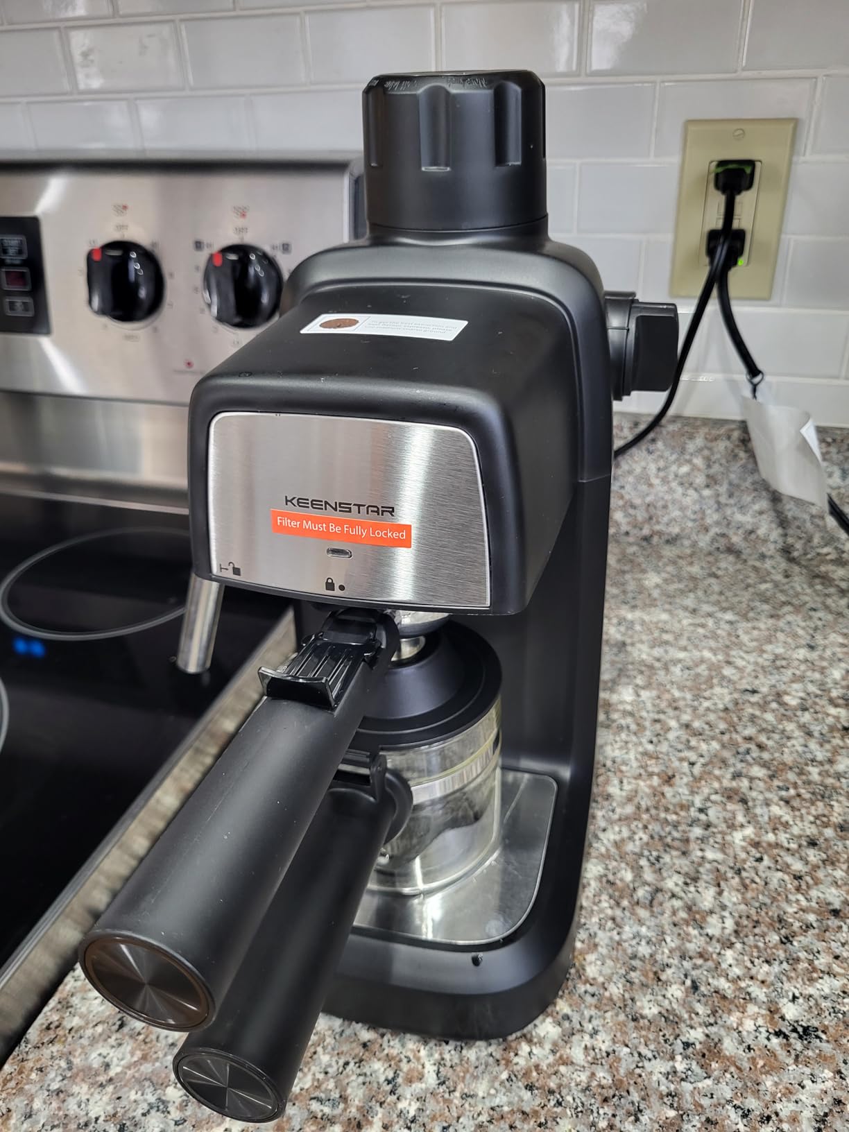 KEENSTAR 3.5Bar Espresso Machine with Milk Frother, 800W Compact Espresso and Cappuccino Machine with Preheating Function, 4 Cup Espresso Maker for Cappuccino or Latte, Gift for Coffee Lover customer photo 2