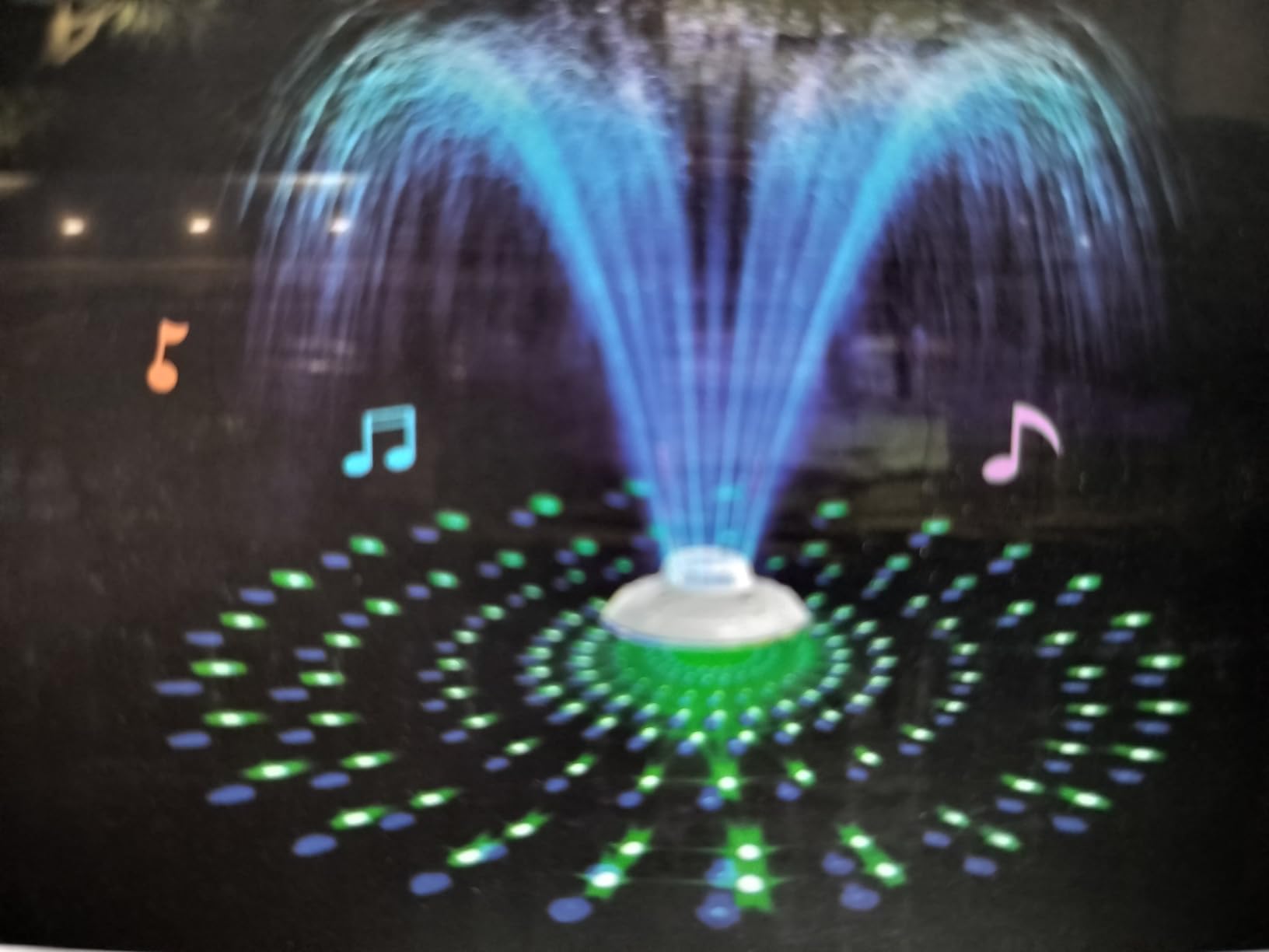 KingSom 3 in 1 Bluetooth Pool Speaker with Pool Fountain Light customer photo 1