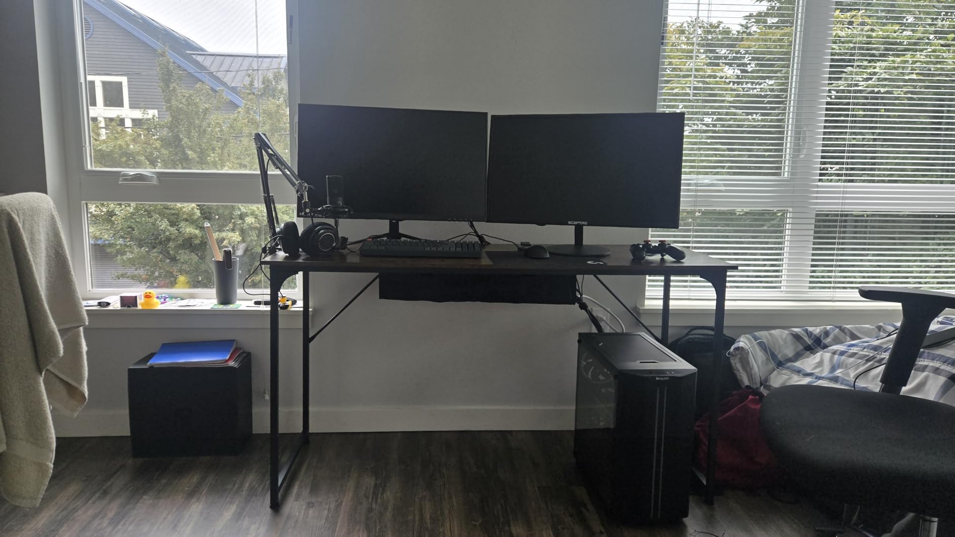 Upgraded Large Under Desk Cable Management Tray, Cinati Cable Management Under Desk No Drill, 28.4 inch Fabric Cord Hider for Wire Organizer, Cord Organizer for Office, Home - Supports Up to 30lbs Black customer photo 1