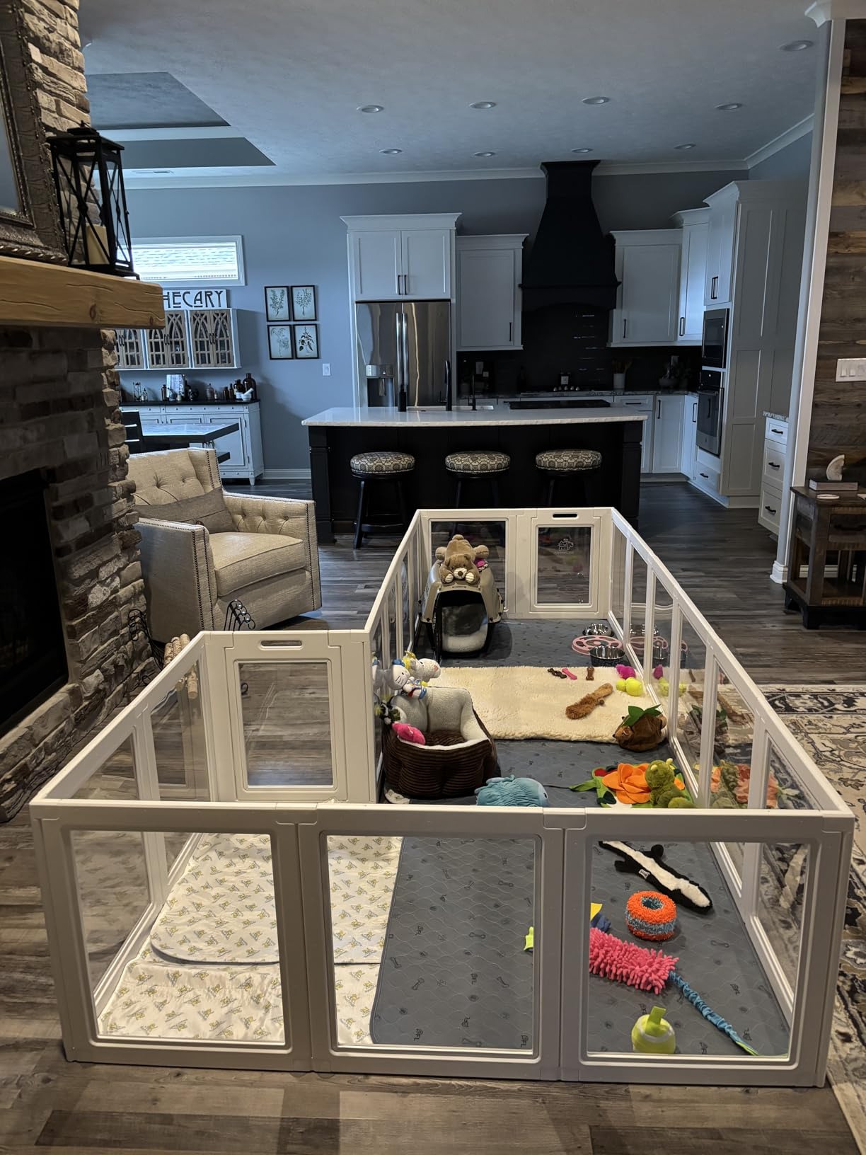 FXW AuraSpace Acrylic Indoor Dog Playpen for Puppies and Small Dogs, 24 Inch, 12 Panels, Black customer photo 2