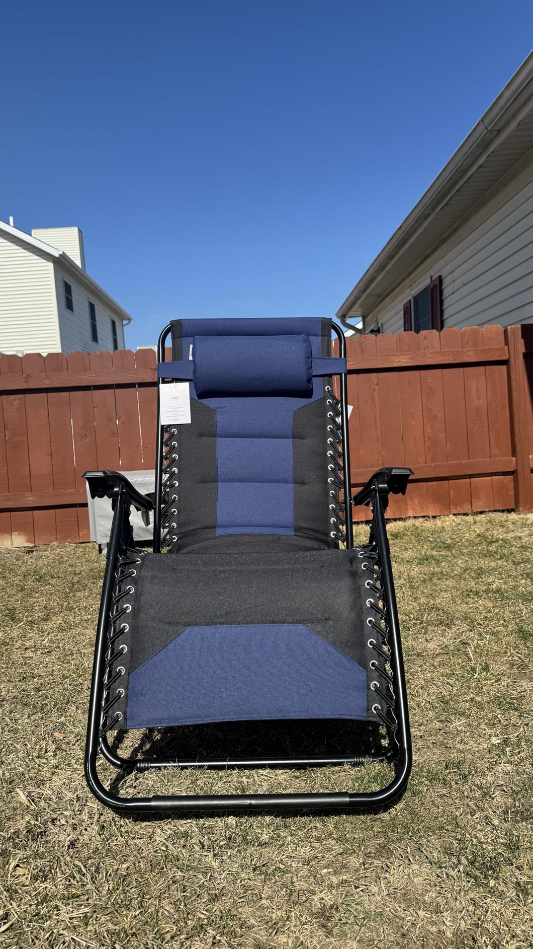 MAISON ARTS Oversized Zero Gravity Chairs Set of 2, Folding Padded Recliner Anti Gravity Lounge Chair with 28 Inch Wide Seat and Cup Holder, Support 400lbs, Grey and Black customer photo 2