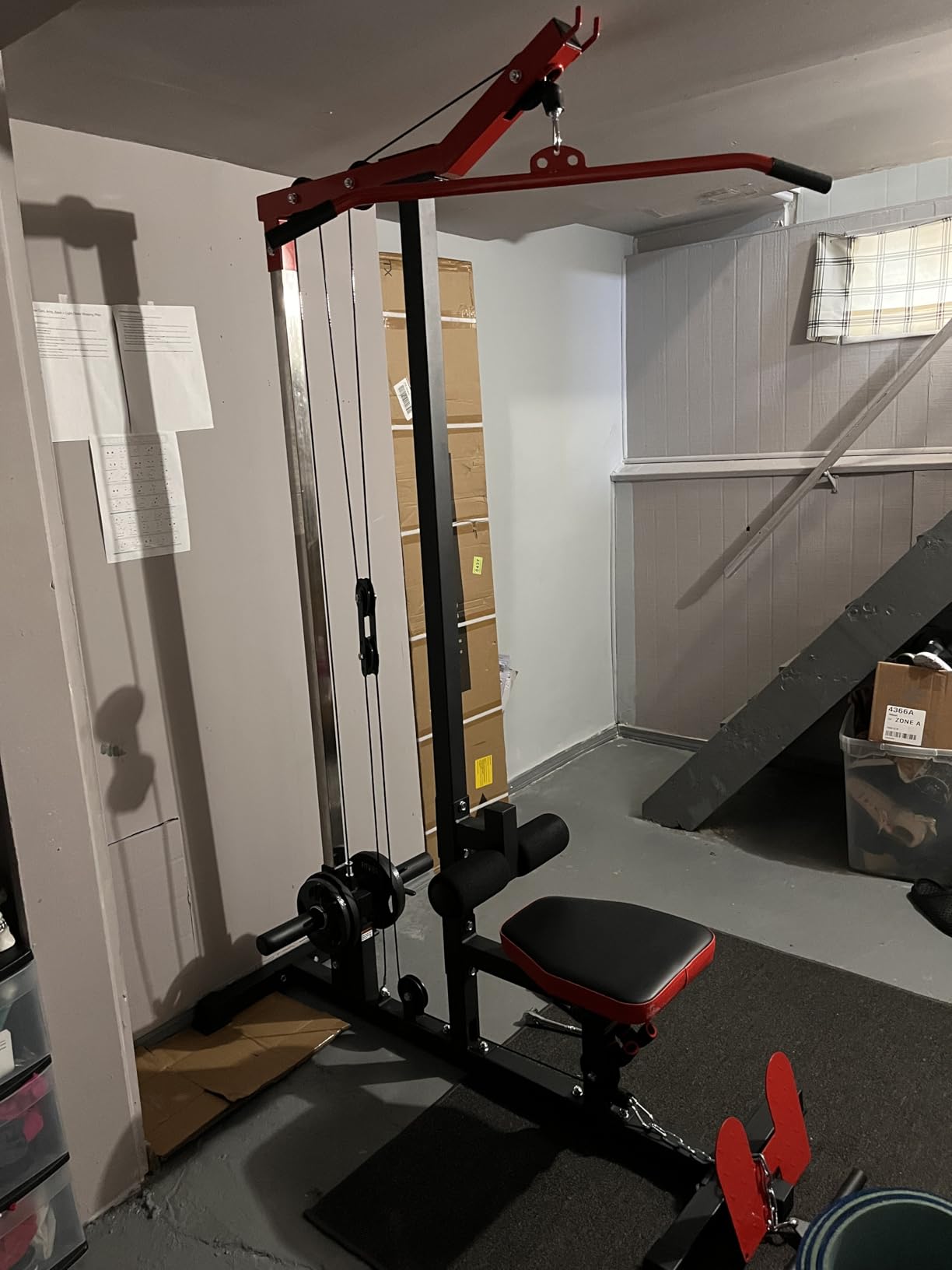Mikolo LAT Pulldown Machine, LAT Row Cable Machine with Leg Hold Down Attachment, LAT Tower with Cable Row Attachment customer photo 1