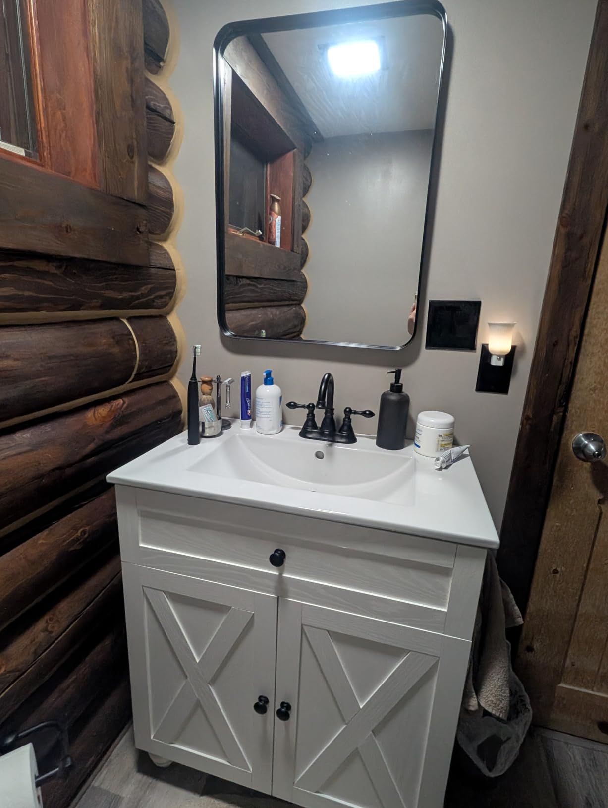 30 Inch Bathroom Vanity with Sink Easy-to-Install Farmhouse Bathroom Sink 2-Tier Storage Areas with Adjustable Shelves 4-Tier Storage Compartments Tip-Out Drawer 2 Hooks Solid Wood Legs customer photo 1