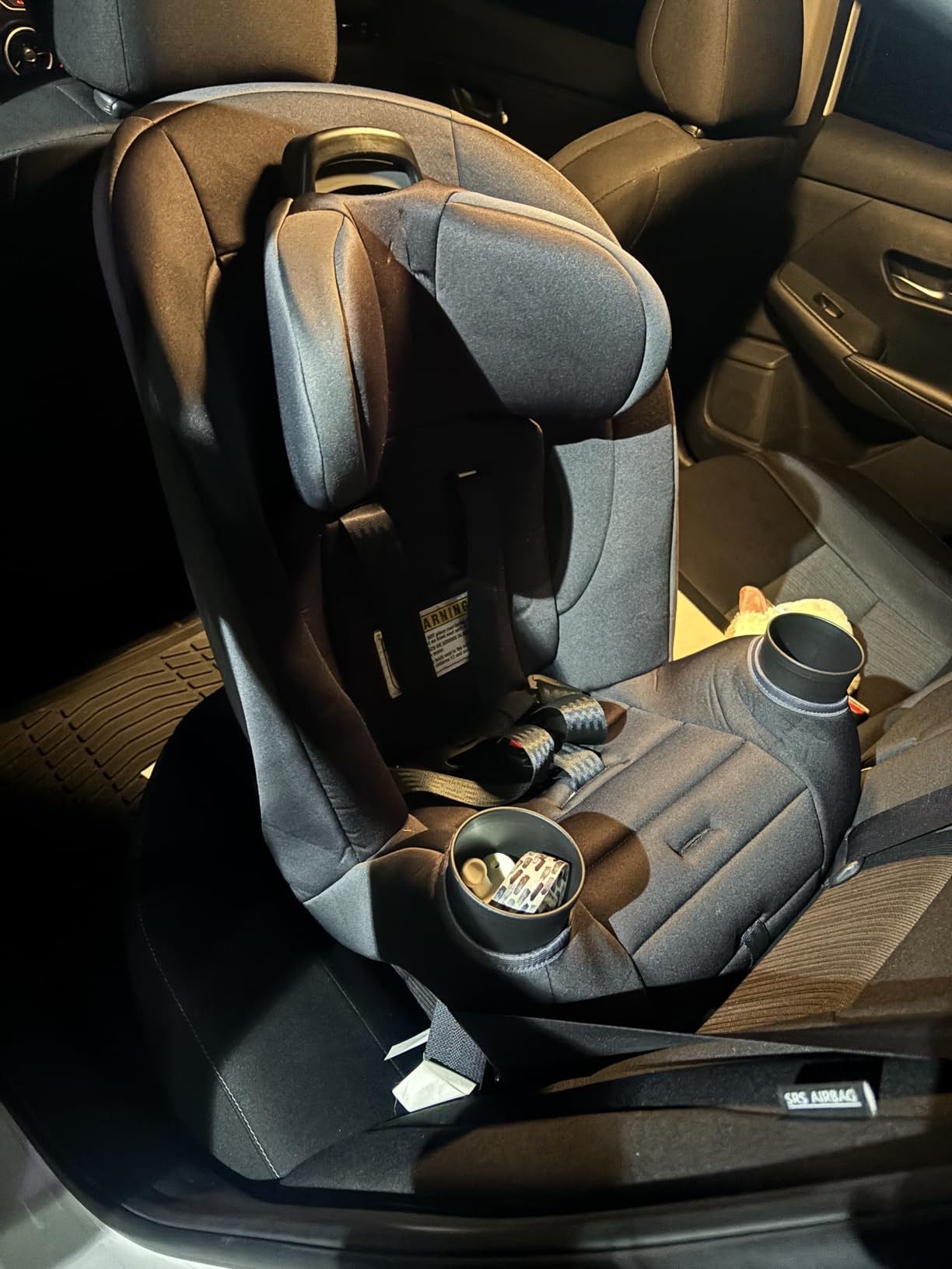 Safety 1st Ellaris 3-in-1 Convertible Car Seat, Slim Fit Design, Rear & Forward-Facing, 5-Position Headrest, 3-Across Fit, Travel-Friendly with Machine-Washable Seat Pad, London Blue customer photo 1