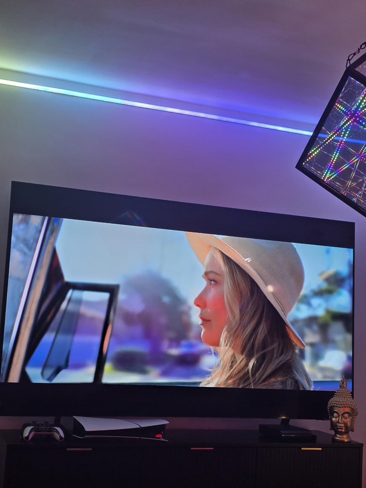 Samsung 55-Inch Class OLED 4K S85F Series, Vision AI Smart TV (2025 Model, 55S85F) Object Tracking Sound Lite w/Dolby Atmos, NQ4 AI Gen2 Processor customer photo 2