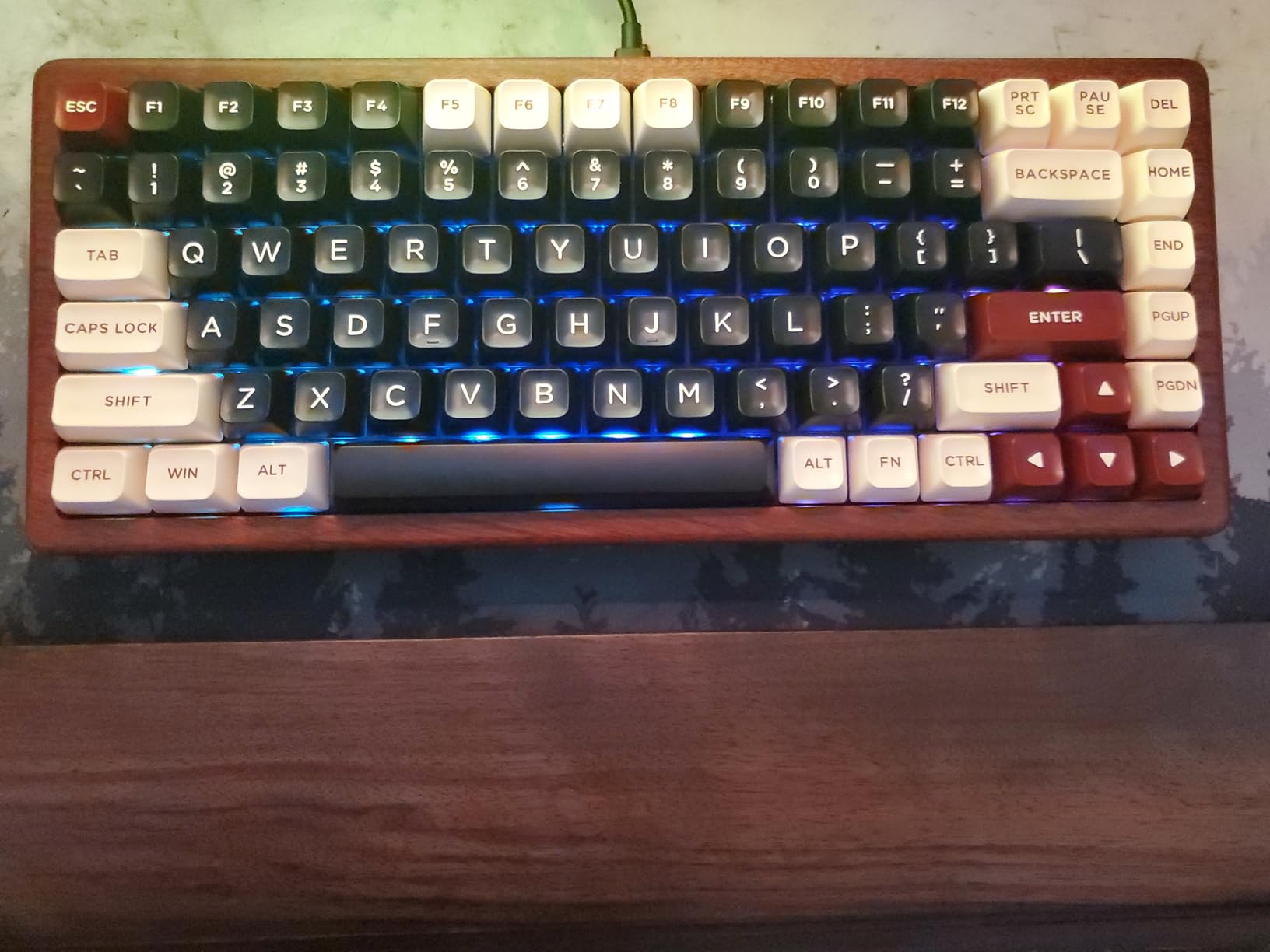 GLENCREAG WK84 USB-C Wired Wooden Mechanical Keyboard, 75% Layout 84 Keys, RGB Backlit, Hot-Swappable Green Switches, QMK/VIA Programmable, for Gaming & Typing customer photo 2