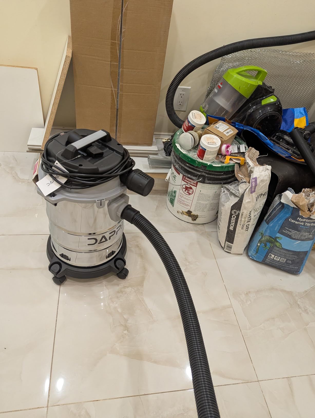 Dapper Supply 26.5 Gallon 11 Peak HP Wet/Dry Vacuum, Stainless Steel Tank, Portable Shop Vacuum customer photo 2