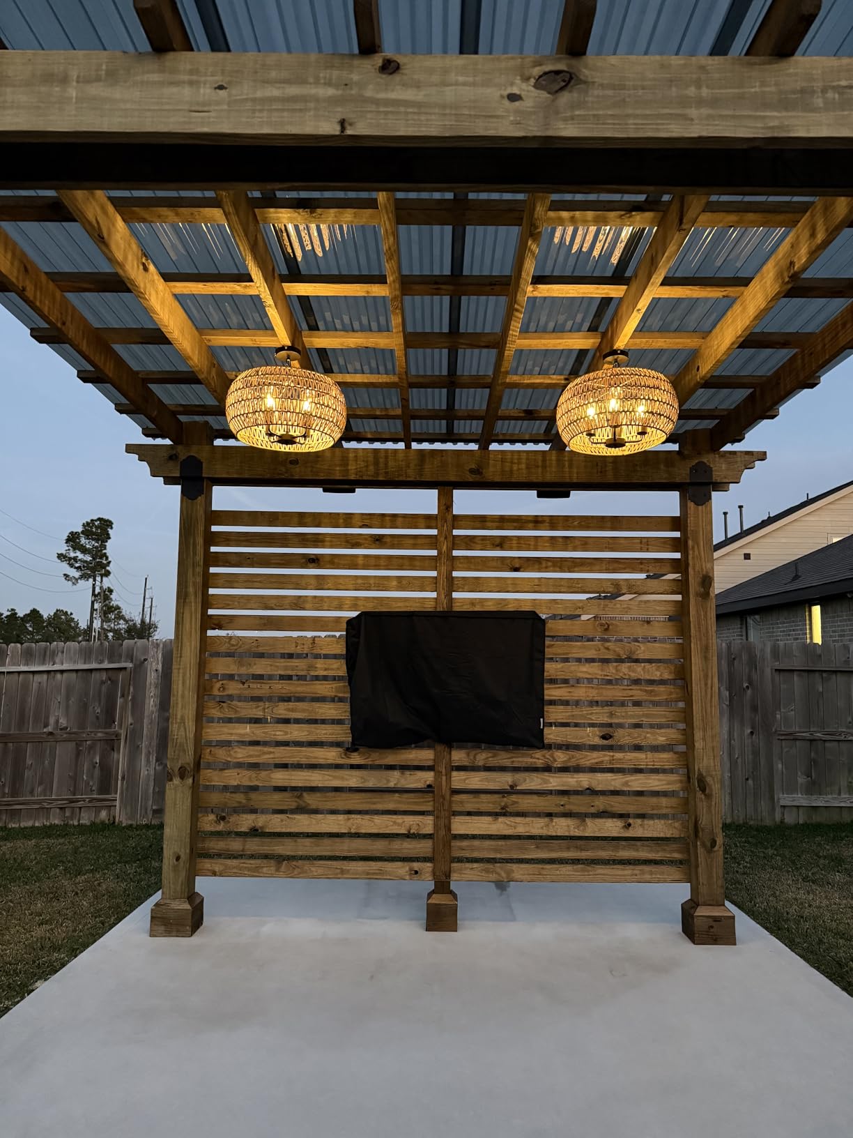 Outdoor Solar Chandelier, 4-Light 19