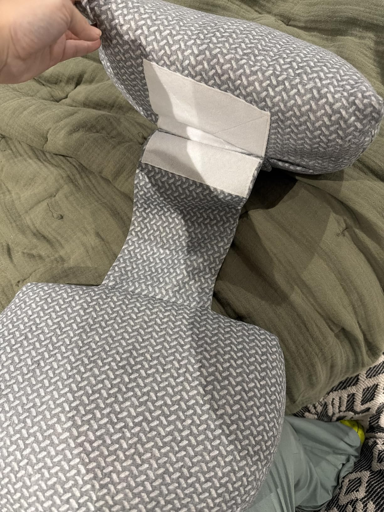 Momcozy Portable Pregnancy Pillow - W Shaped Maternity Support for Side Sleepers, Adjustable Travel Wedge Pillow for Back, Belly, and Hip Relief, Ideal for Pregnant Women, Deep Grey customer photo 2