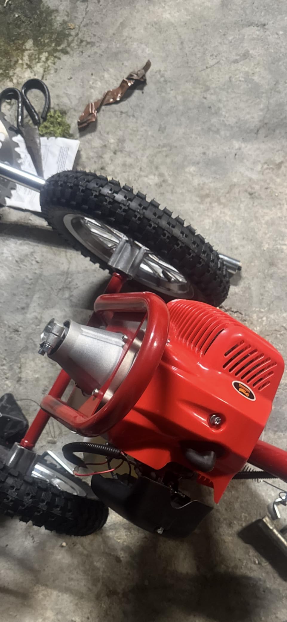 49CC Gas Walk Behind Brush Cutter 2-Stroke Push Brush Cutter with Single-Cylinder Air-Cooled System 7000r/min High Speed Brush Mower Weeding Machine customer photo 1