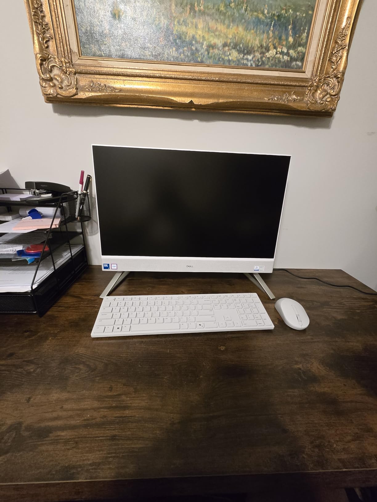 Dell 24 All-in-One Desktop ec2425-23.8-inch FHD Display, Intel Core 3 Processor 100U, Intel Graphics, 8GB DDR5 RAM, 512GB SSD, Windows 11 Home, Onsite Service+6 Months Retail Migrate - White customer photo 2