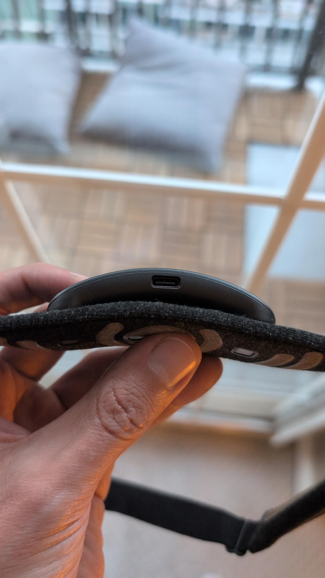 Muse S Athena: The Brain Sensing Headband - Deep Sleep Boost, Sleep Assist and Tracking - Neurofeedback Devices with EEG and fNIRS Sensors - Carbon (Dark Grey) customer photo 1