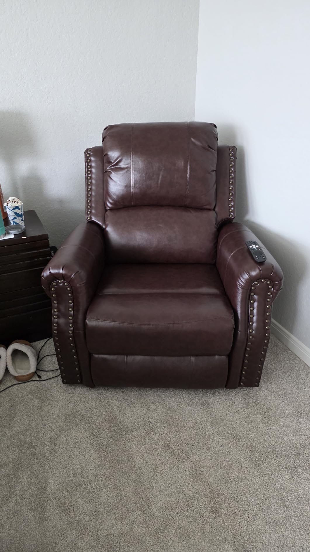 HAOMARKETS Classic Power Recliner Chair with Massage and Heat, Breathable Faux Leather Electric Recliner with USB Port, Overstuffed Reclining Sofa with Rivets for Living Room, Caramel Brown customer photo 1