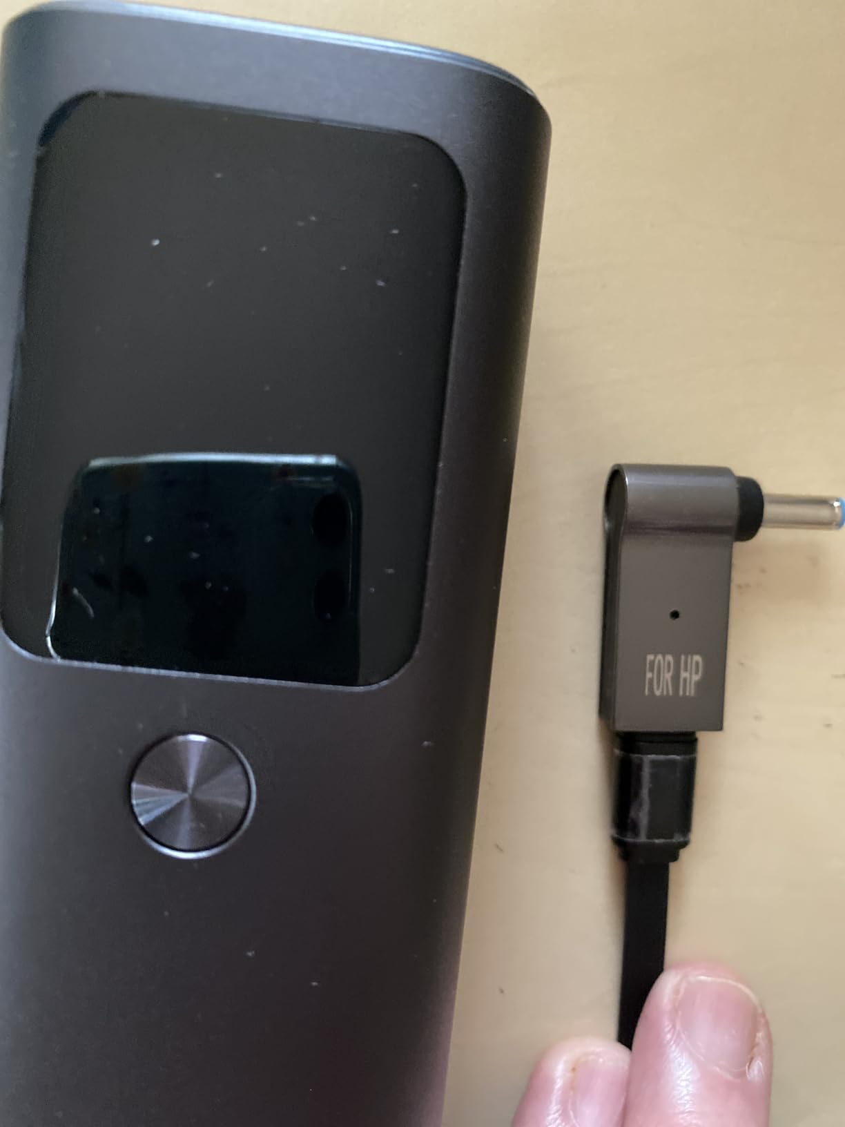 AsperX Laptop Power Bank, 165W 20,000mAh, Retractable Cables, Aluminum Alloy Unibody Portable Charger customer photo 2