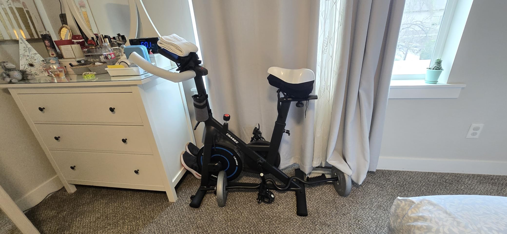 Exercise Bike, CHAOKE Quiet Adjustable Magnetic Resistance Stationary Bike for Home Cardio with App Compatible, 350LB Weight Capacity Indoor Cycling Bike with Comfortable Seat & Digital Display customer photo 2