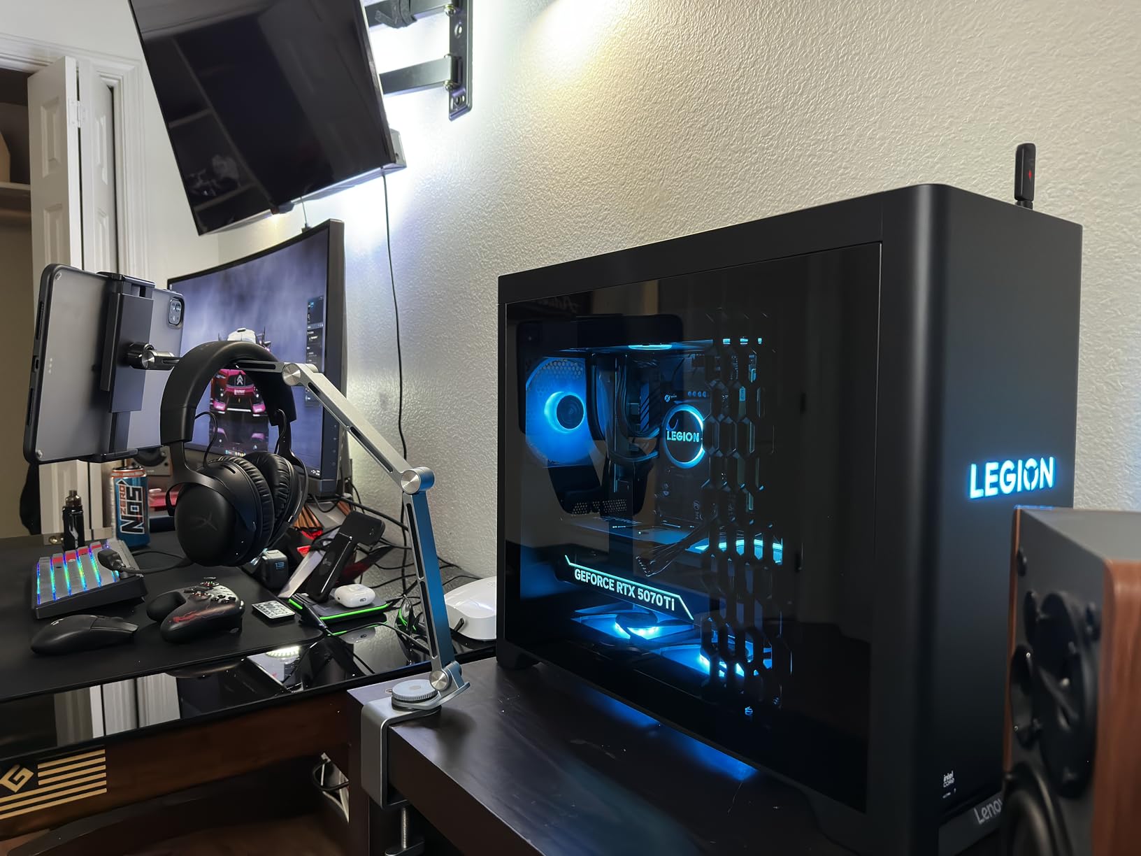 Legion Tower 5i - AI-Powered Gaming PC - Intel Core Ultra 7 265F Processor - NVIDIA GeForce RTX 5070 Ti Graphics - 32 GB Memory - 1 TB Storage - 3 Months of PC GamePass customer photo 1