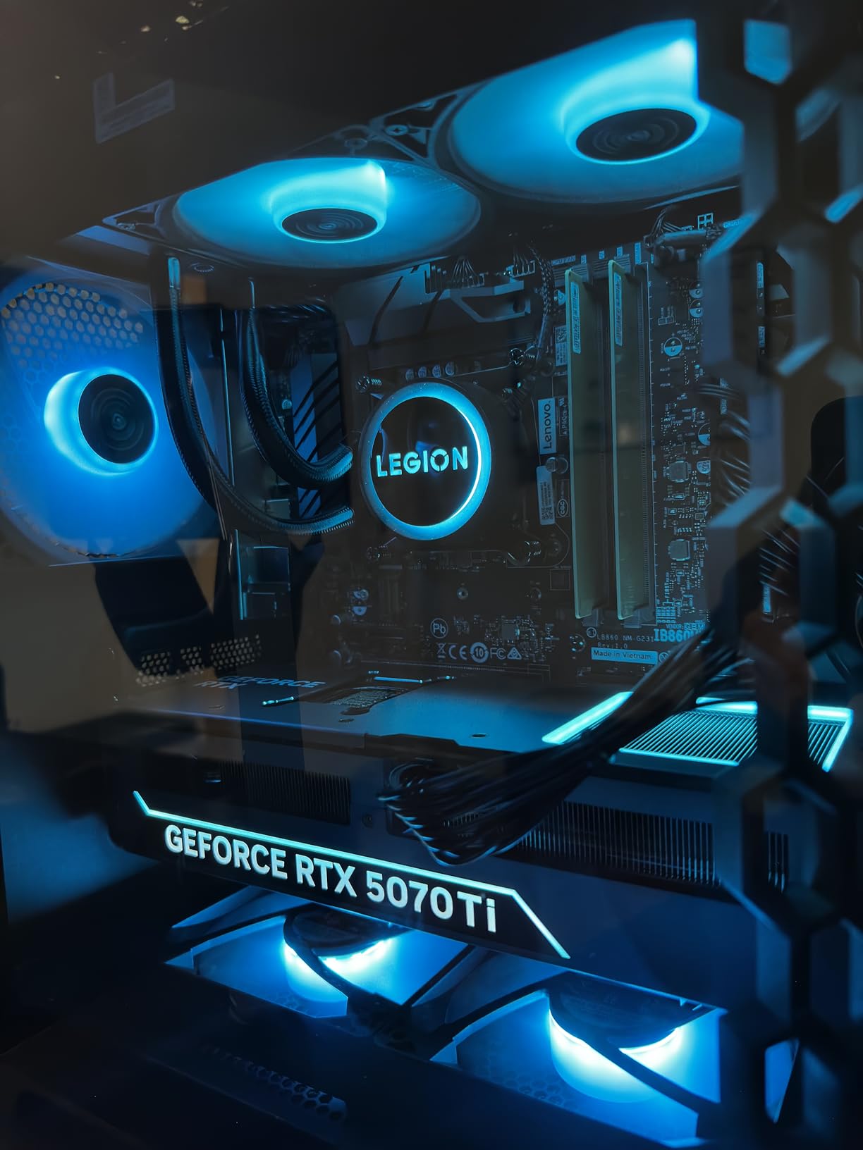 Legion Tower 5i - AI-Powered Gaming PC - Intel Core Ultra 7 265F Processor - NVIDIA GeForce RTX 5070 Ti Graphics - 32 GB Memory - 1 TB Storage - 3 Months of PC GamePass customer photo 2