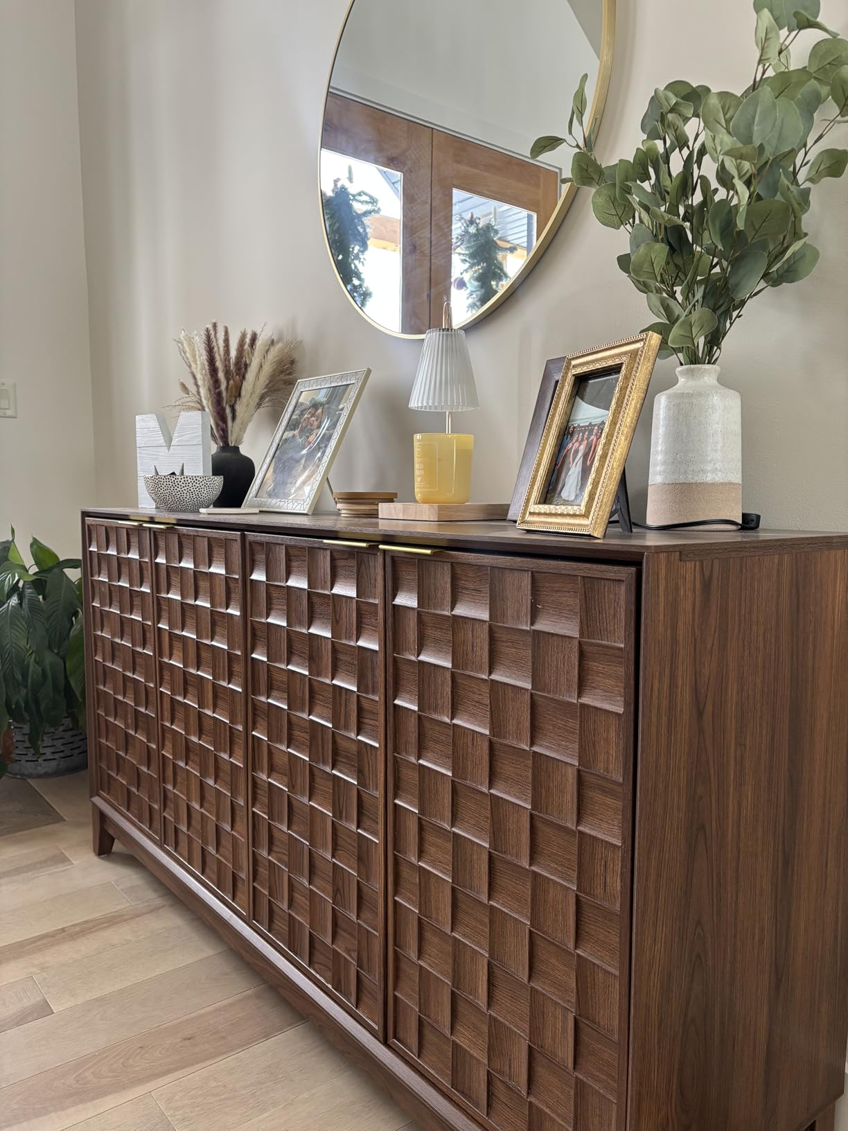 COLAMY Fluted Sideboard Cabinet with Storage - Solid Wood Buffet for Dining Room, Credenza Console with Adjustable Shelves, Walnut Finish, Mid Century Modern Style,Walnut Black customer photo 2