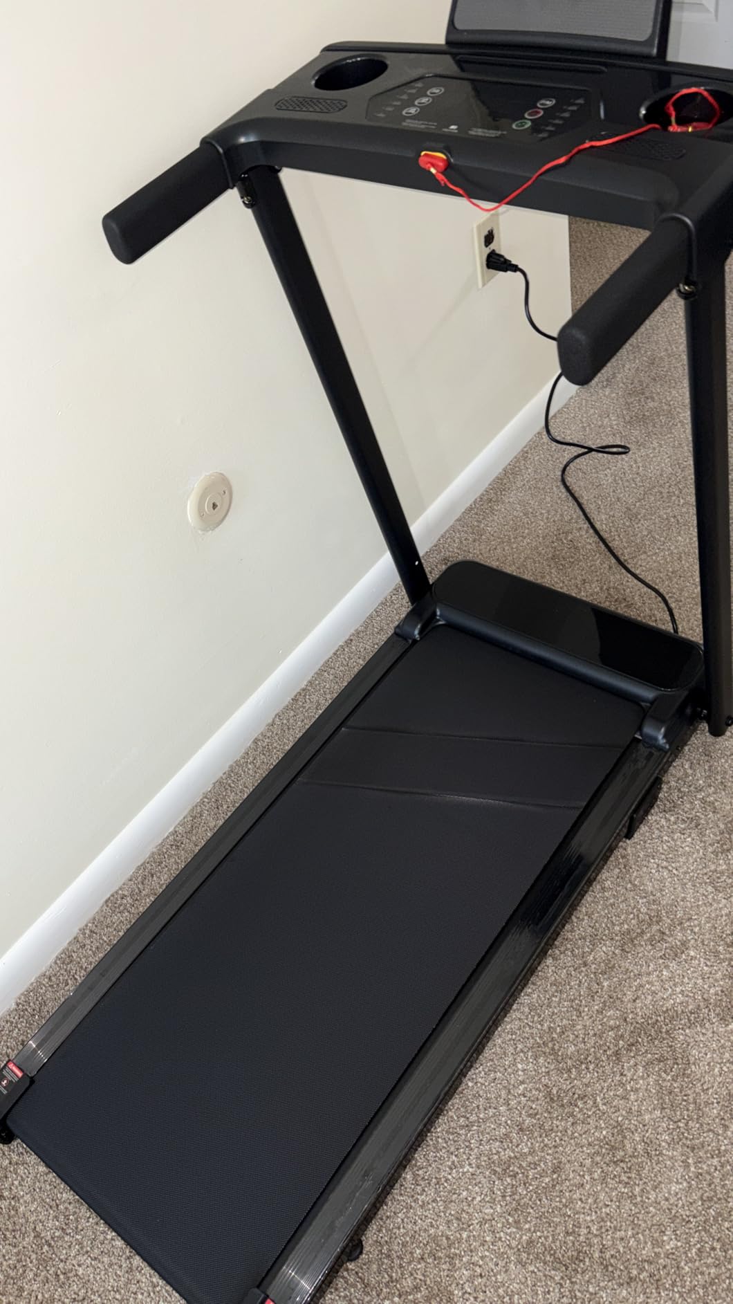 Treadmill with Incline, 3.0HP Small Treadmills for Home, Portable Electric Treadmill with Handles, Lightweight Walking Pad, Compact Running Treadmills, Walking Pad with Handle, 300LBS Capacity customer photo 1