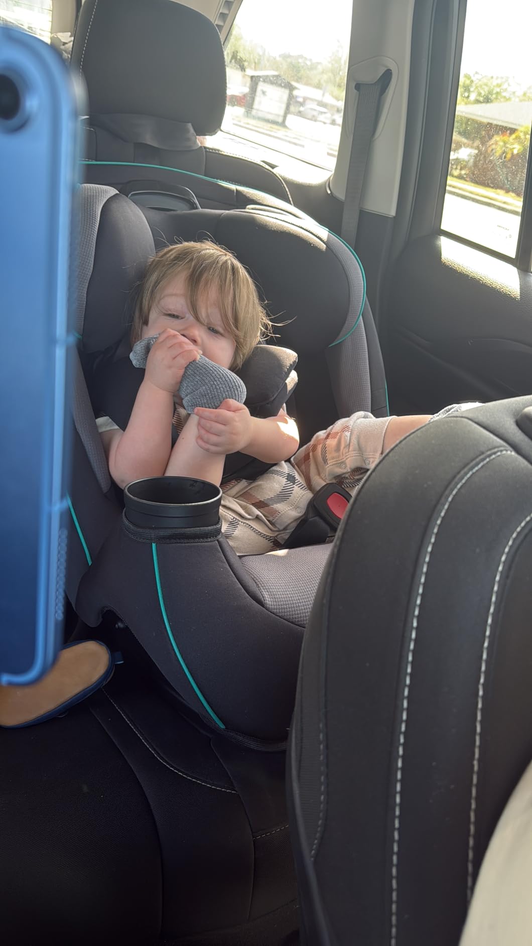 Graco Grow and Go All-in-One Convertible Car Seat, Rear Facing, 5-40 lbs, Forward Facing (30-65 lbs), High Back Booster Seat 40-100 pounds, Alaskan Blue customer photo 2