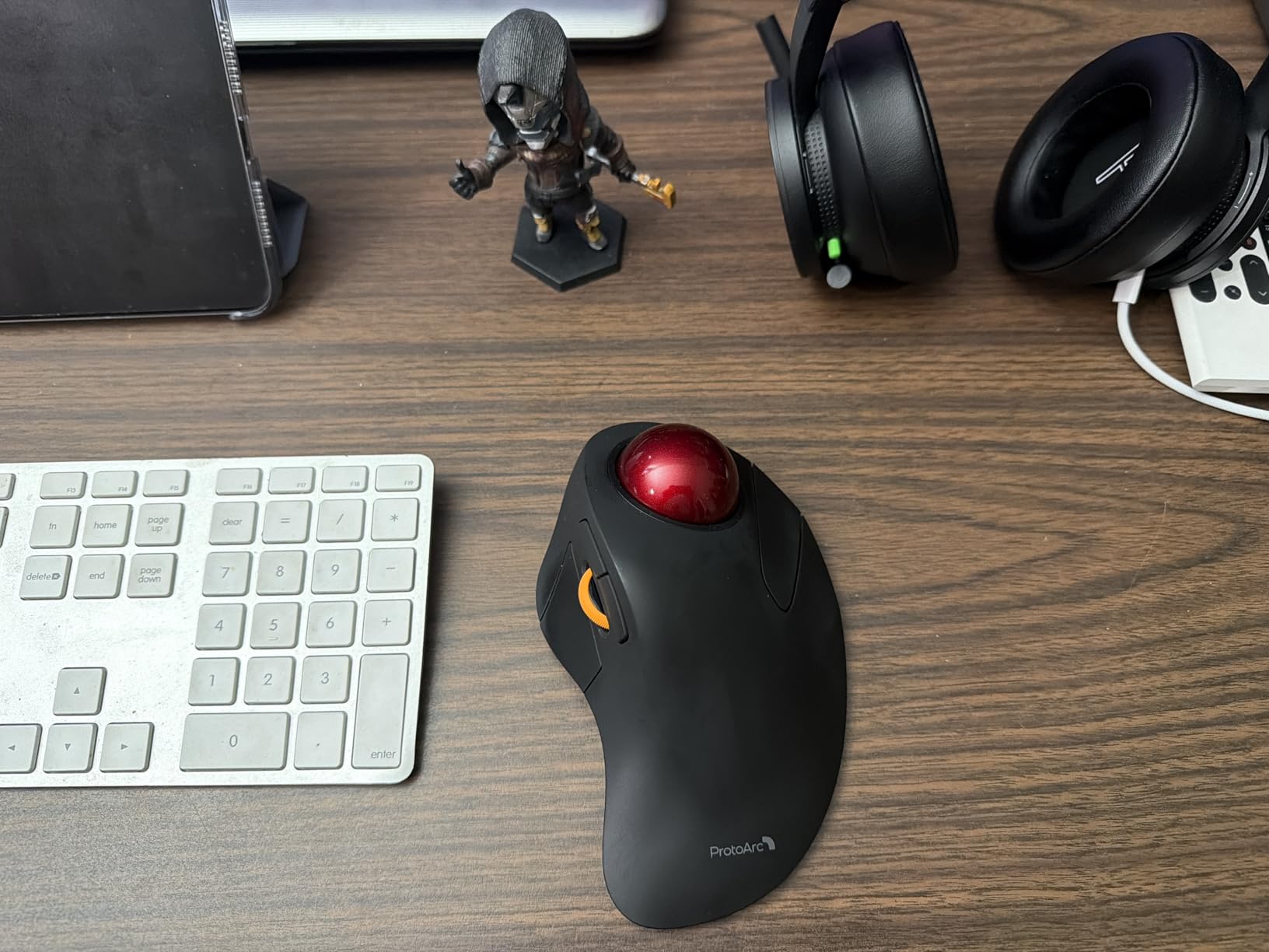 ProtoArc Wireless Bluetooth Trackball Mouse, EM03 NL Ergonomic Rollerball Mouse Rechargeable Computer Mice, 3 Device Connection, Compatible with PC, iPad, Mac, Windows-Gray Ball customer photo 2