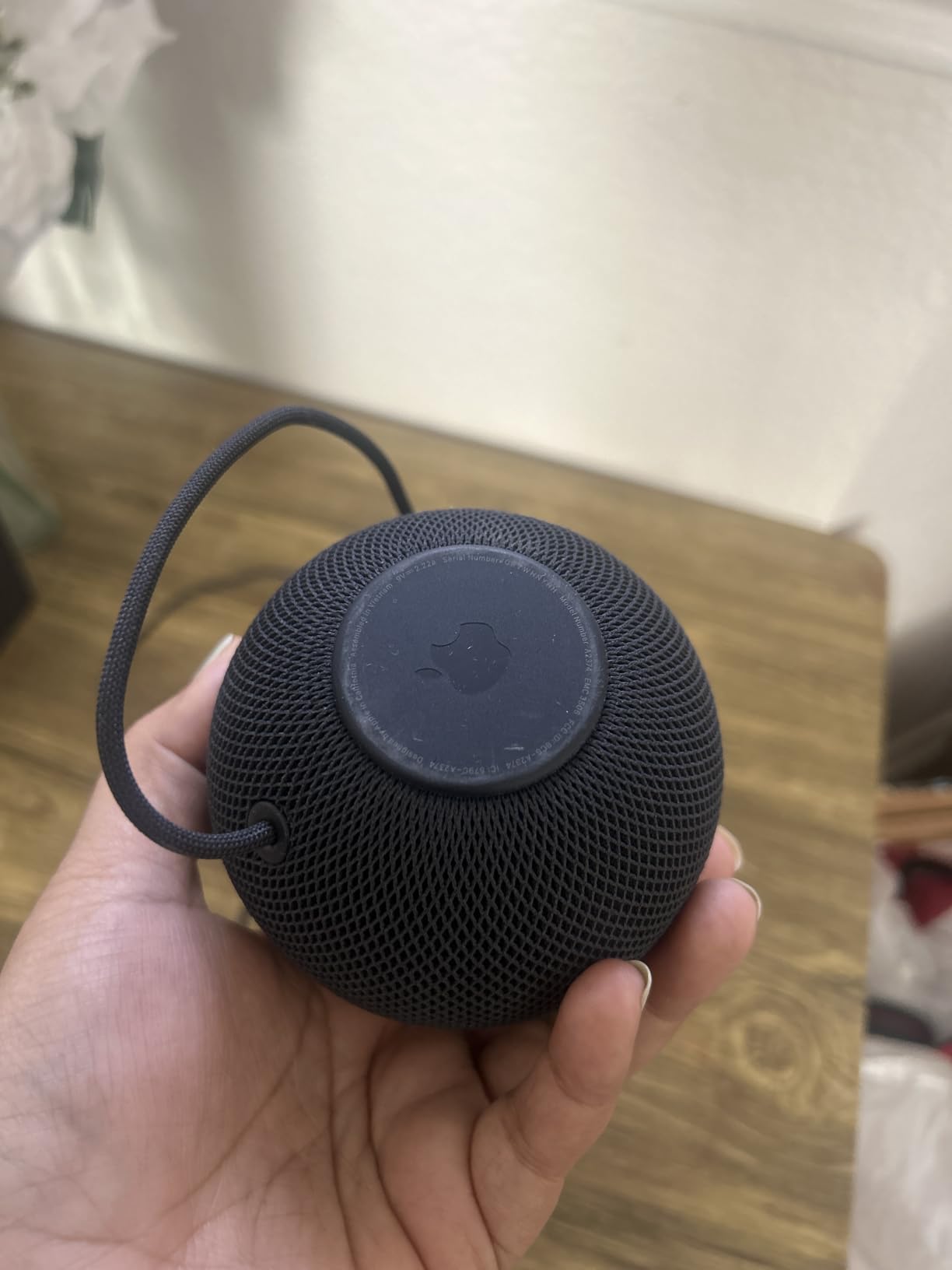 Apple HomePod mini - Smart speaker with Siri, 360-degree audio, Black customer photo 2