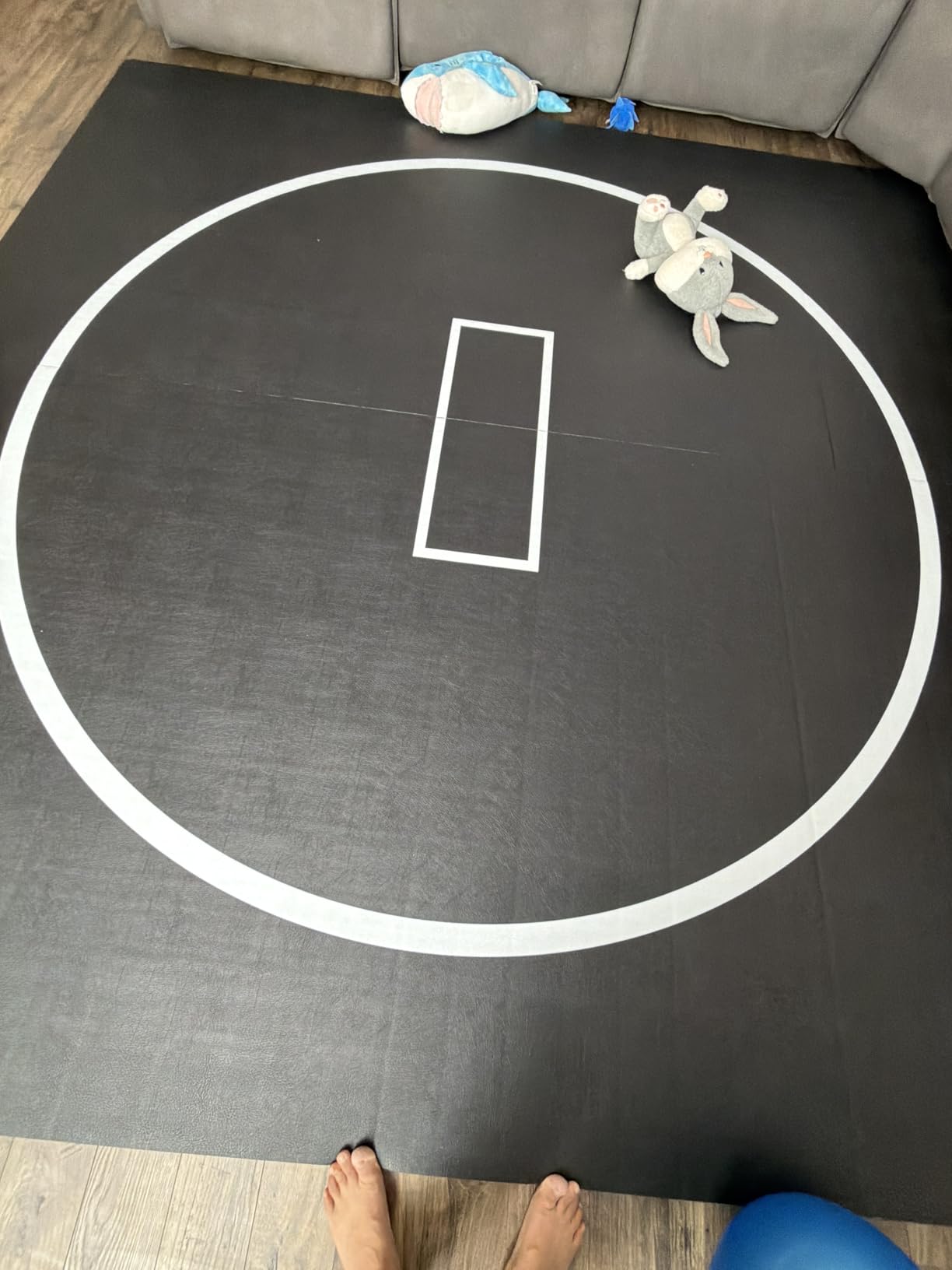 VEVOR Wrestling Mat, Martial Arts Thick Mat for Home Gym Exercise, PVC or Inflatable Training Mats with Circles, for Gymnastics, Tatami, Jiu Jitsu BJJ MMA Judo, Black customer photo 1