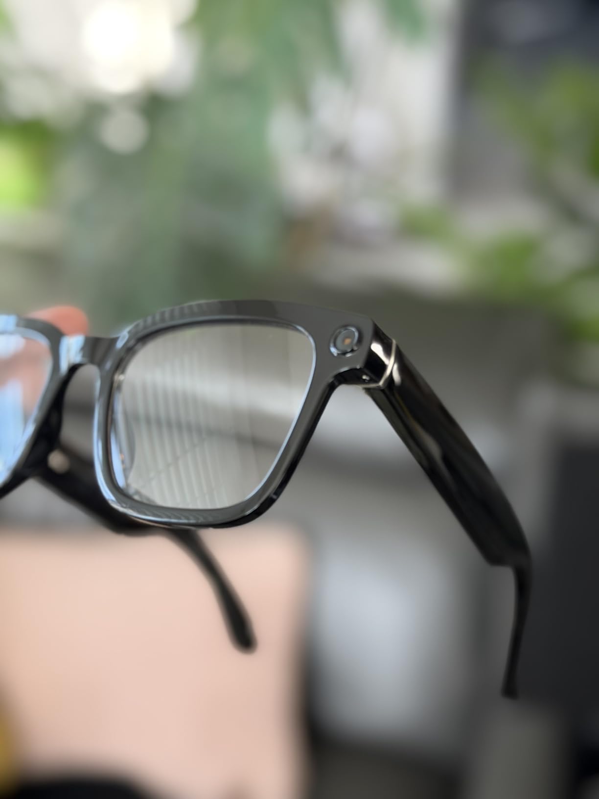 AI Smart Glasses with Camera, 8MP HD Video Recording, Real-Time Translation, Voice Assistant, camera glasses,ai glasses,Open-Ear Audio, Metal Frame, Auto Color-Changing Lenses for Travel & Vlogging customer photo 1