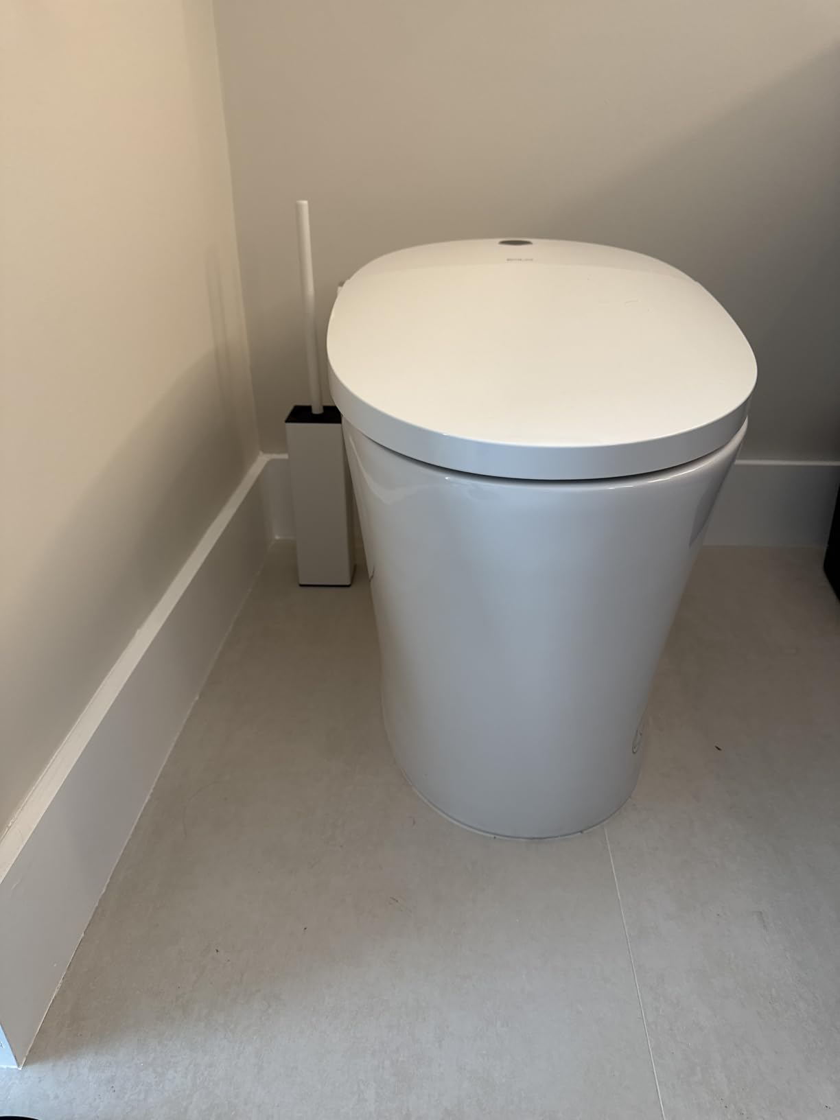 EPLO Smart Toilet Bidet with Tank,Foam Shield,Blackout Flush,Dual Auto Flush,Heated Seat,Air Dryer,Modern Elongated Japanese One Piece Bidet for Bathrooms E18 customer photo 1