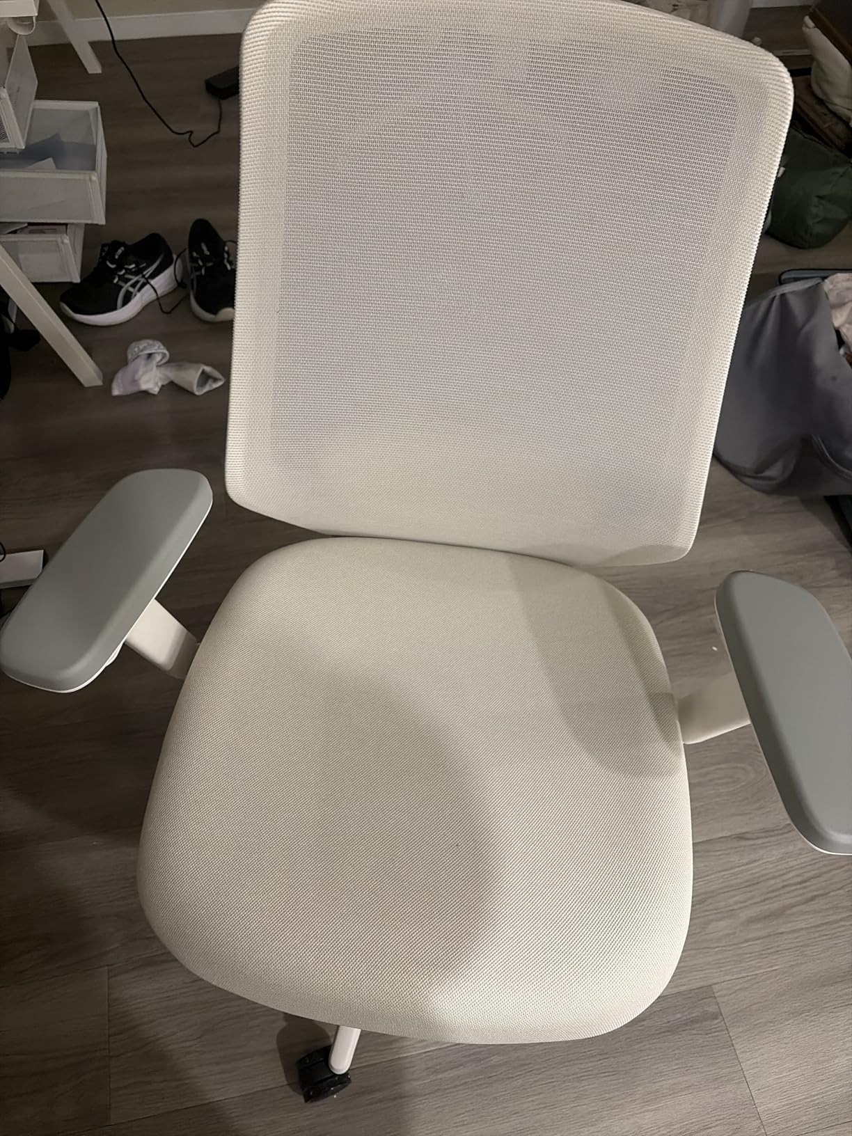 Branch Ergonomic Chair Pro - Mesh Office Chair with 14 Points of Adjustment - Height, Depth & Tilt Adjustable - 5D Armrests - Forward Tilt, Smooth Recline, and Lumbar Support - Black customer photo 1