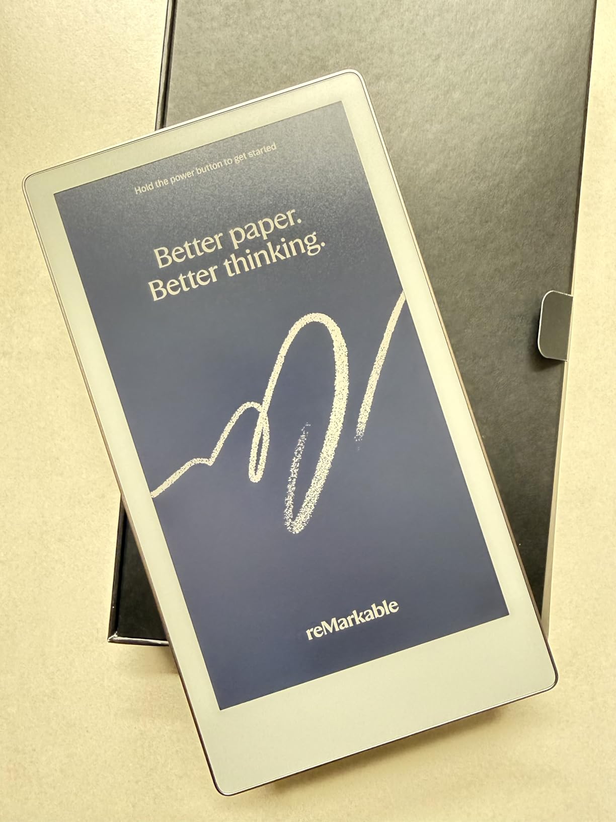 reMarkable Paper Pro Move - Ultraportable Color 7.3 inch Paper Tablet with Marker Plus - The Digital Pocket Notebook for Productivity on The Go customer photo 2