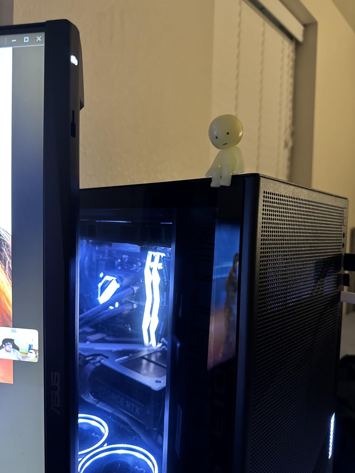 GIGABYTE AORUS Gaming Desktop PC, AMD Ryzen 7 9700X, RTX 5070 Ti, 32GB DDR5, 2TB SSD, Windows 11, AORUS Prime 5 customer photo 1