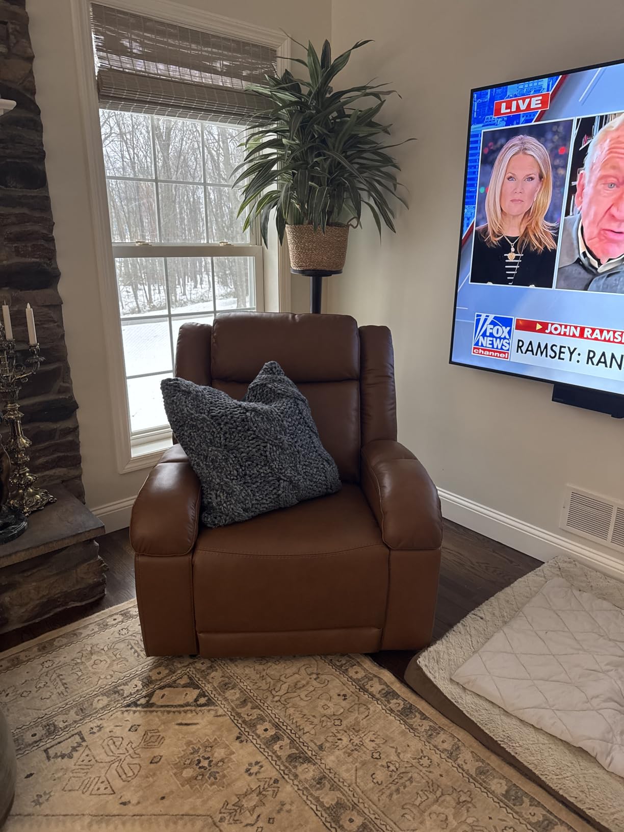 Watson & Whitely Oversized Genuine Leather Power Recliner Chairs for Big and Tall, Wall Hugger Recliner with Power Headrest & Charging Ports, Extra Large Reclining Chair for Living Room, Navy Blue customer photo 1