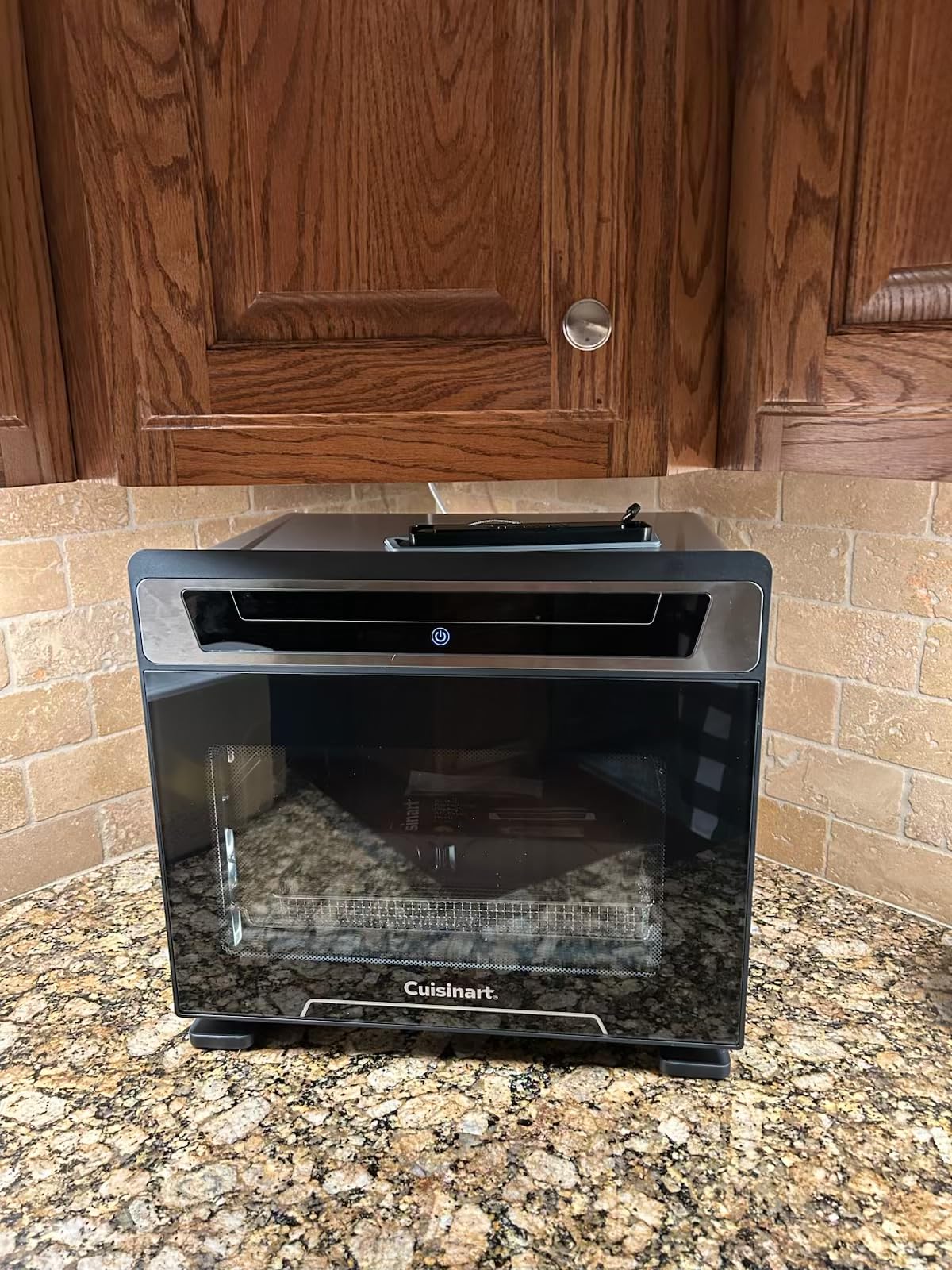 Cuisinart 15-in-1 Extra-Large Digital Air Fryer Oven with 9x13 2-in-1 Pan, Air Fry 4 Lbs of Wings, Cook a 13 Lb Turkey or 5+ Lb Chicken, Toast 9 Slices of Bread, and Bake a 13