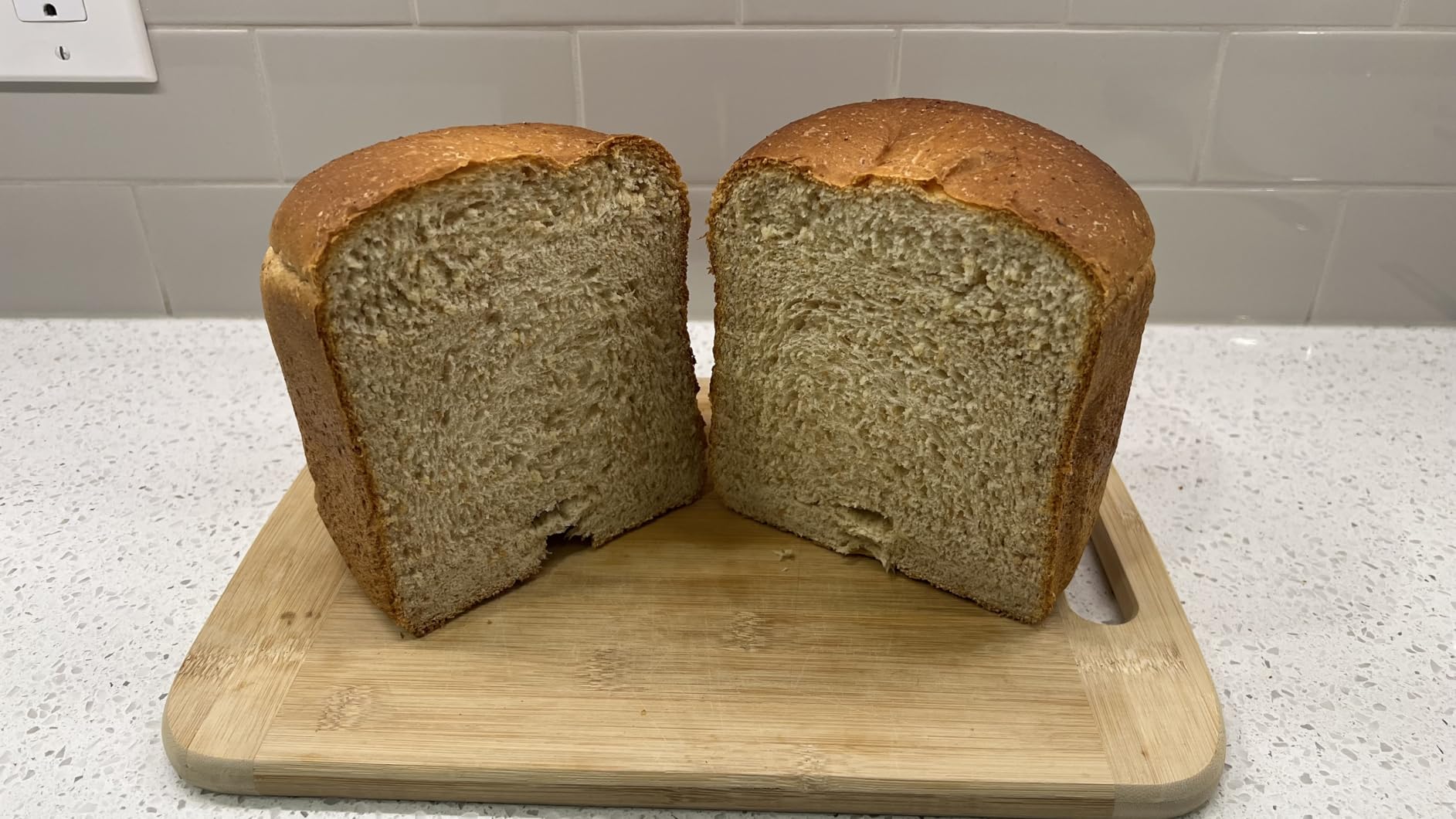 KBS 19-in-1 Programmable Bread Maker, 2LB Bread Machine with Healthy Ceramic Pan, Stainless Steel Bread Maker Machine with 15H Timer& 1H Keep Warm, Sourdough, Gluten Free, 3 Crust Colors, 53 Recipes customer photo 1