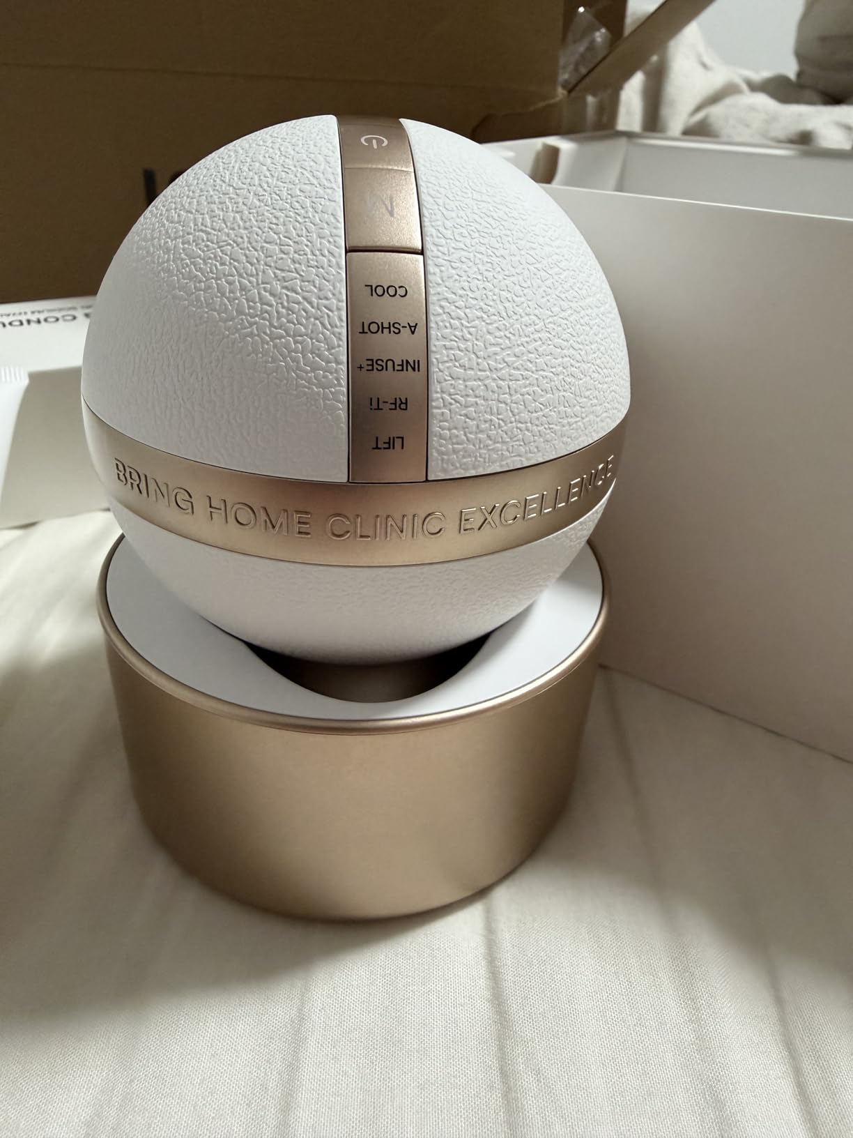 INIA SPHERA Upgraded 8-in-1 Microcurrent Facial Device for Face & Neck - Red Light, Thermal & Cooling Beauty Tool, 5 Custom Modes, At-Home Skin Stimulation & Glow Care Skincare Tool customer photo 2