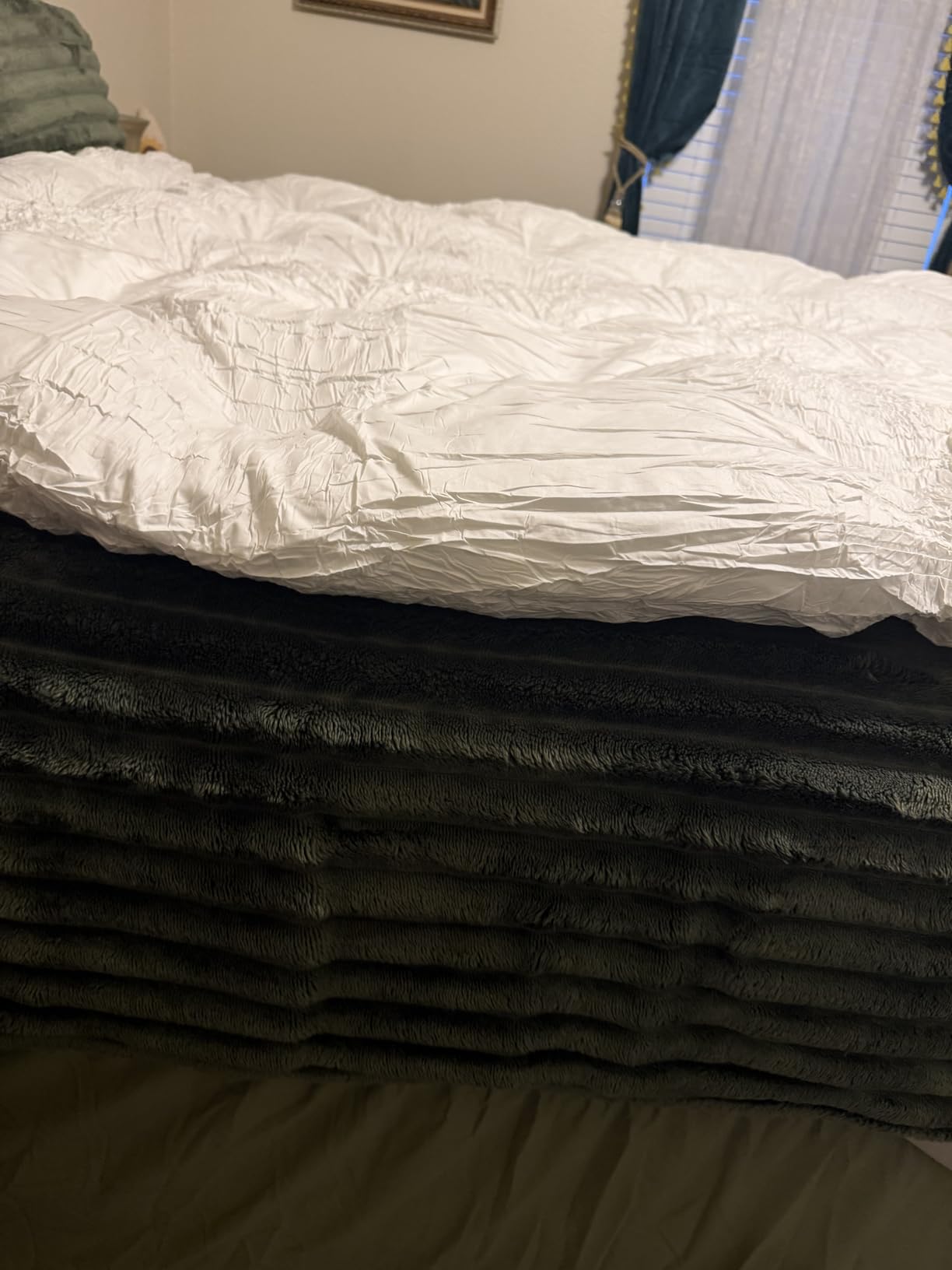 WhatsBedding 3 Inch Feather Bed Mattress Topper, Duck Feather Memory Foam Bed Topper, Soft Fluffy Supportive Pressure Relief Mattress, Queen customer photo 1