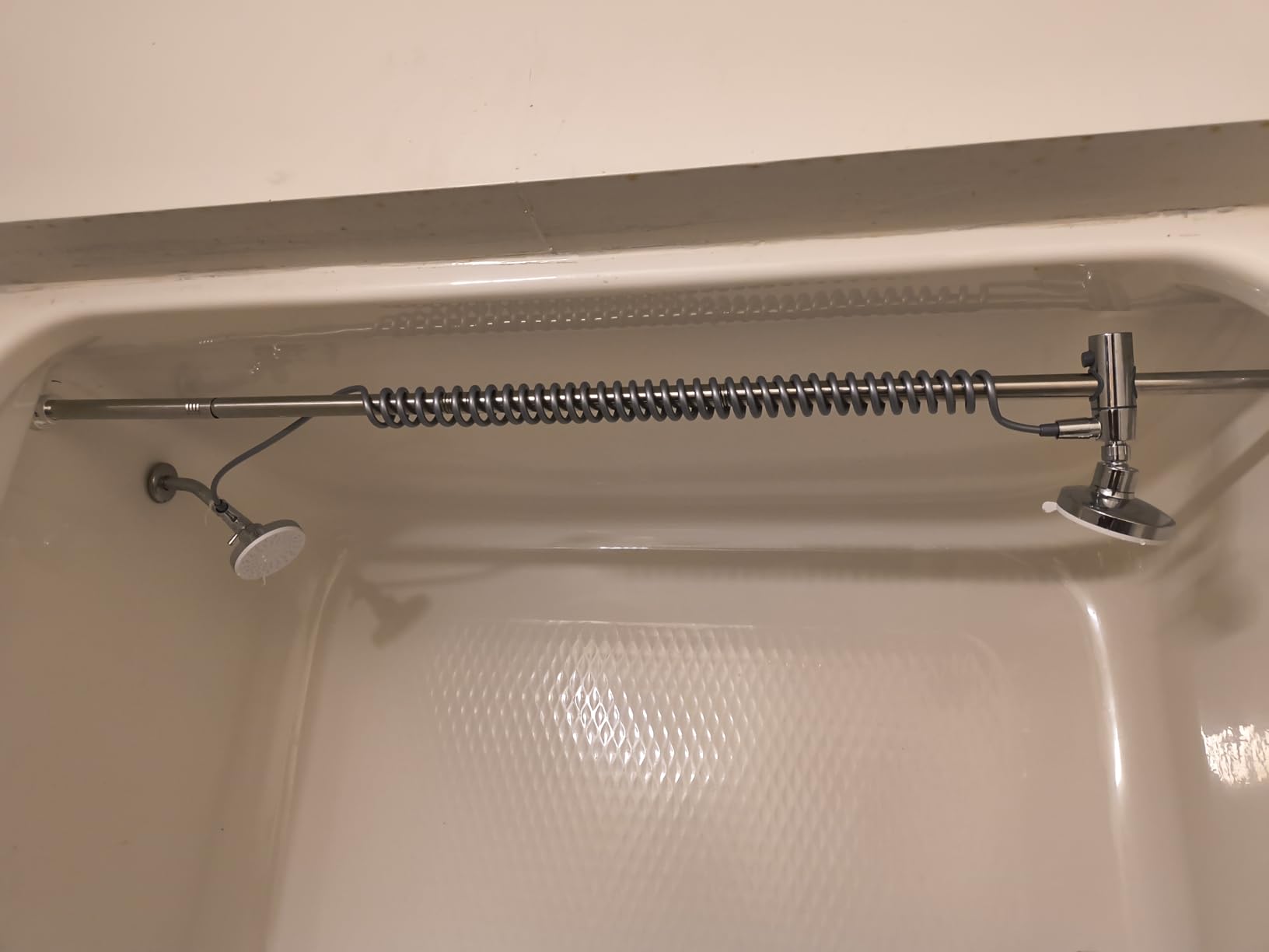 Dual Shower Head with Original Adjustable Slider, High Pressure Double Shower Head for Two People Rod, 2 Showerhead System for Couples, Renter-Friendly, SPA-Like, Gift for Women Men, Black customer photo 2