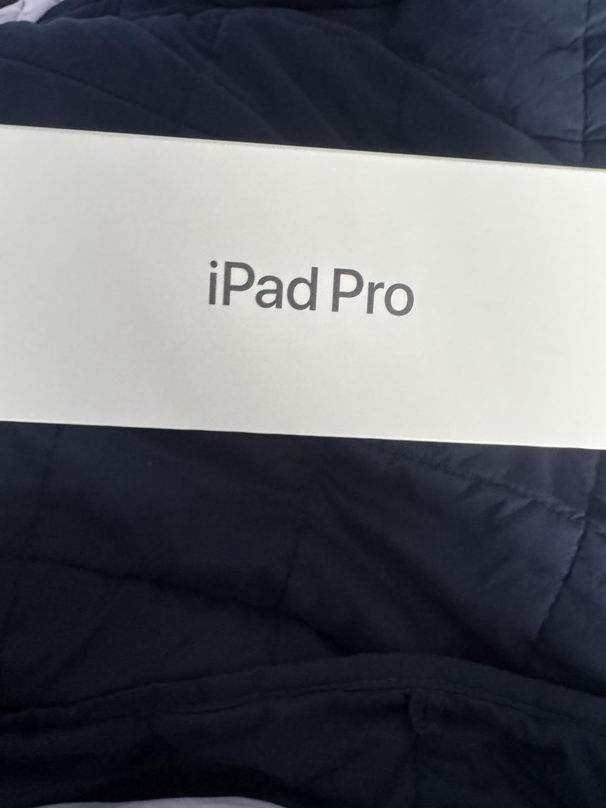 iPad Pro 11-inch (M5): Ultra Retina XDR Display, 256GB, Landscape 12MP Front Camera/12MP Back Camera, LiDAR Scanner, Wi-Fi 7 with Apple N1, Face ID, All-Day Battery Life - Space Black customer photo 2