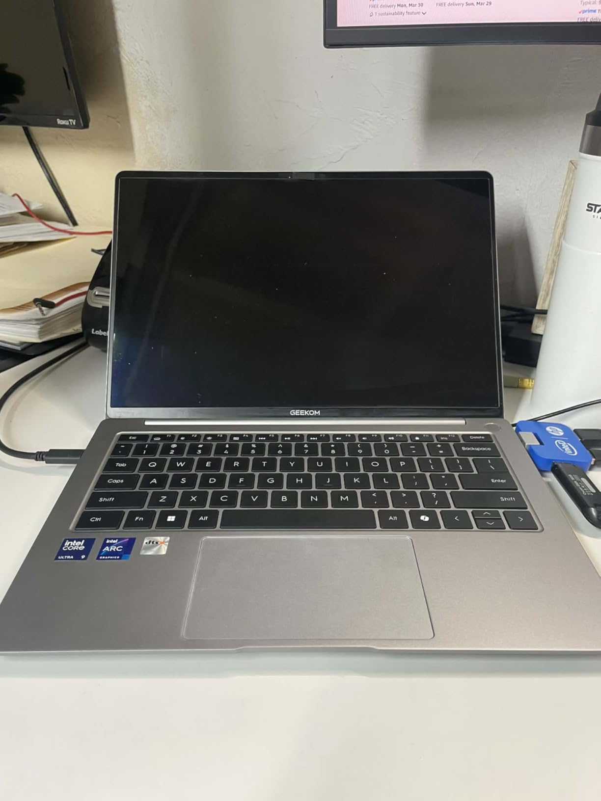 GEEKOM GeekBook X14 Pro Laptop, 14 inch 2.8K OLED, Ultra 9 185H, 32GB LPDDR5x 2TB SSD customer photo 1
