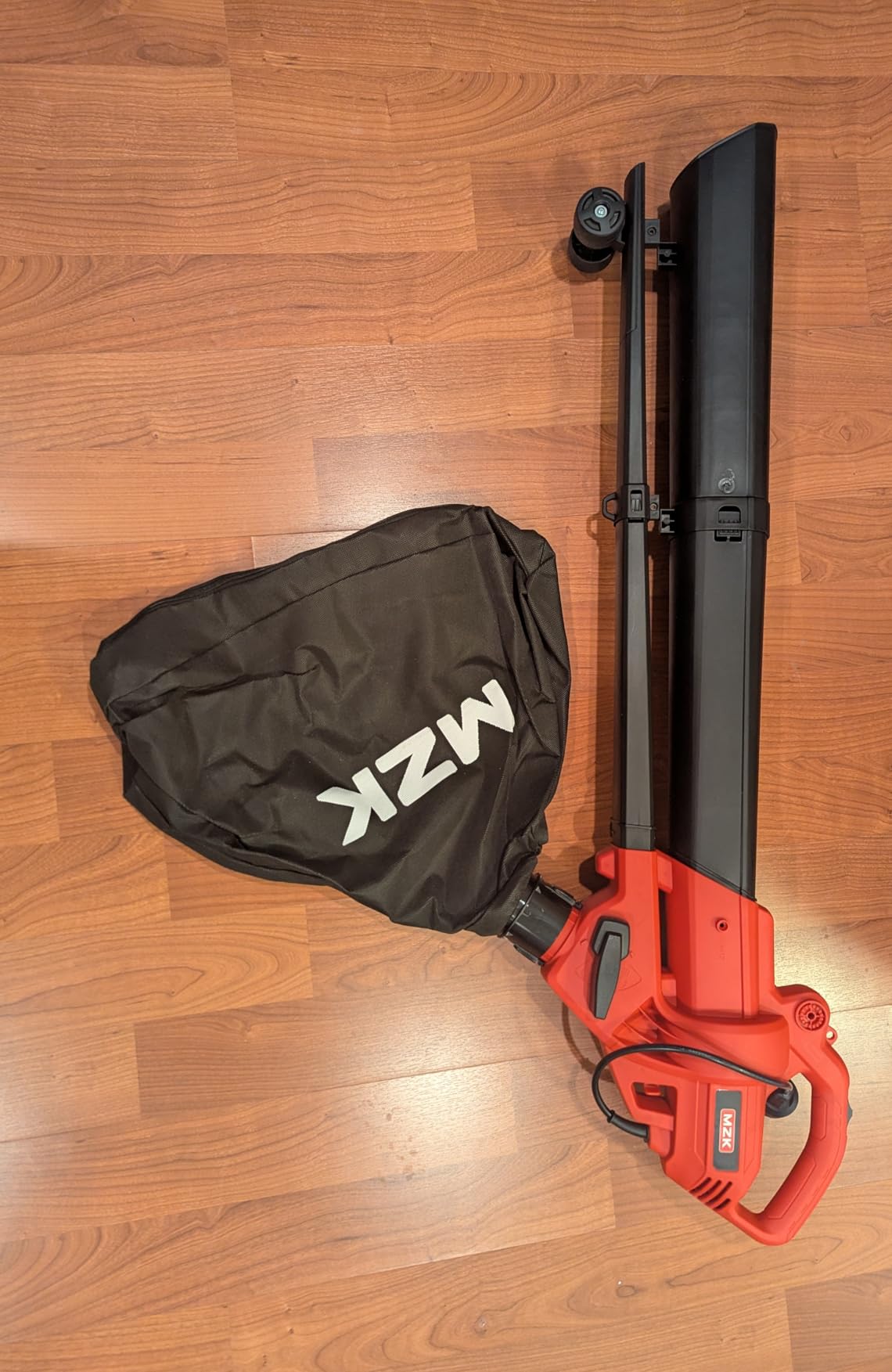 MZK 3 in 1 Electric Leaf Blower Corded, Leaf Vacuum and Leaf Mulcher, 460 CFM, 167 MPH Airflow, Corded Blowers with 40L Leaf Collection Bag for Yard, Garden customer photo 1