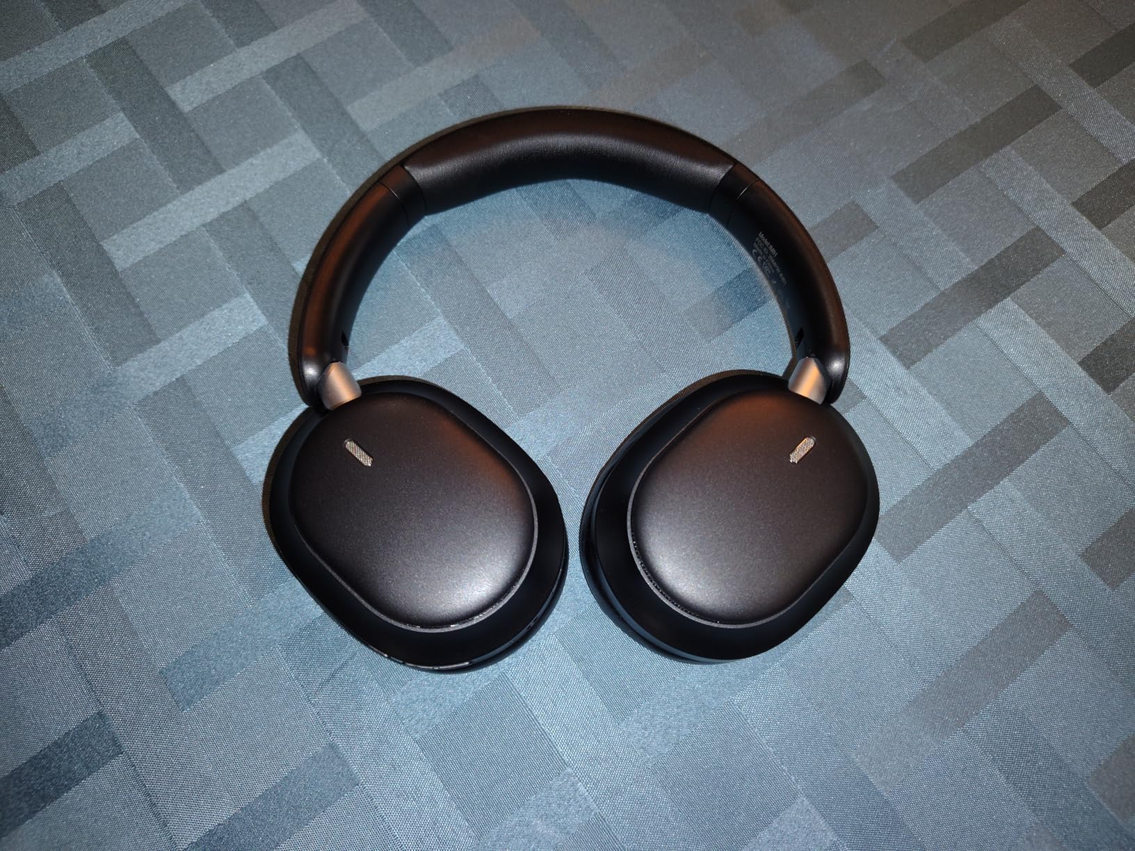 Bluetooth Headphones, Noise Cancelling Headphones Wireless Over Ear - 50H Playtime, Bluetooth 6.0, HiFi Stereo, Foldable & Lightweight Design for Travel, Home, Office (Black) customer photo 2