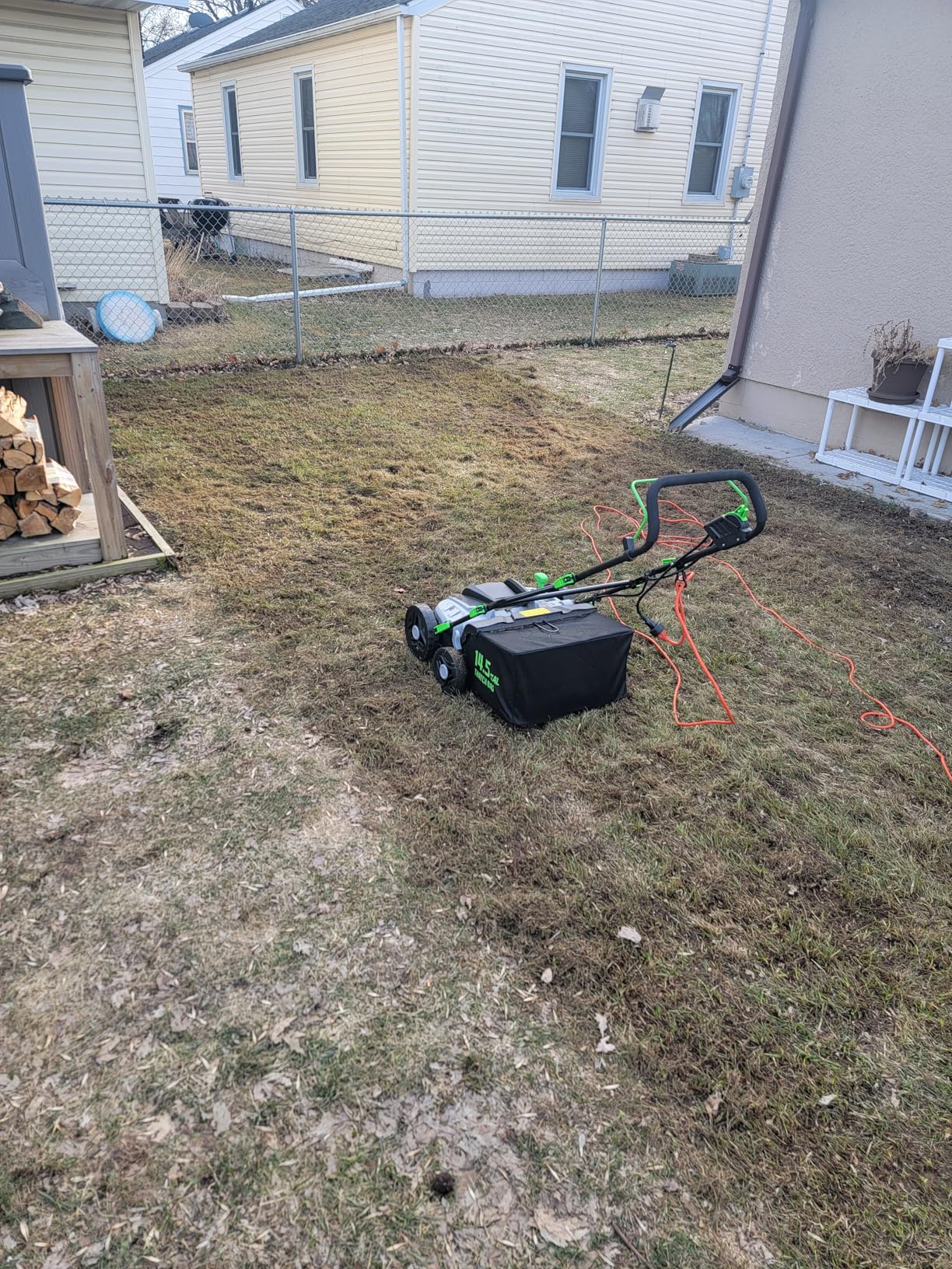 16-Inch 15.5 Amp 2-in-1 Electric Dethatcher and Scarifier with 14.5-Gallon Collection Bag, Lawn Dethatcher with 5-Position Depth Adjustment, Blade Replacement Without Tool - Orange customer photo 2