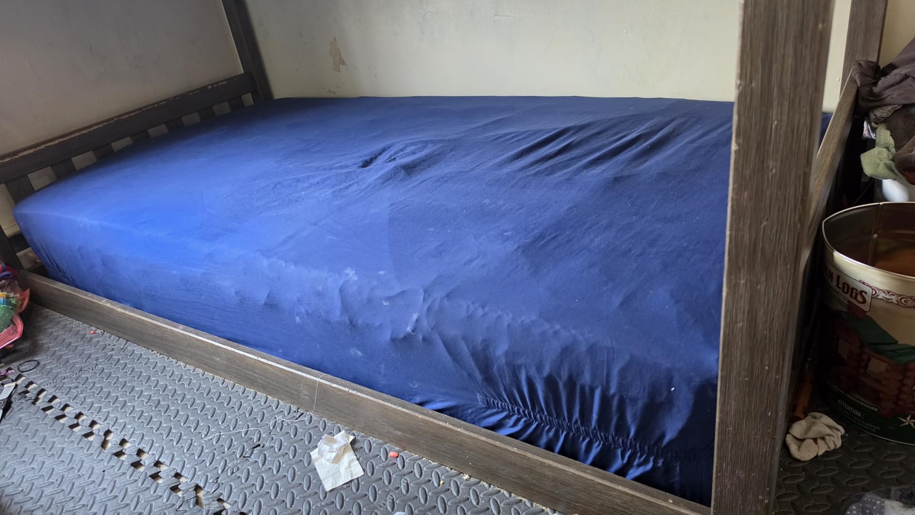 Novilla 10 Inch Queen Size Mattress in a Box, Hypoallergenic & Back Pain Relief, Hybrid Queen Mattresses with Smarts Coils, Fiberglass Free CertiPUR-US Certified Colchones No Box Spring Needed customer photo 2