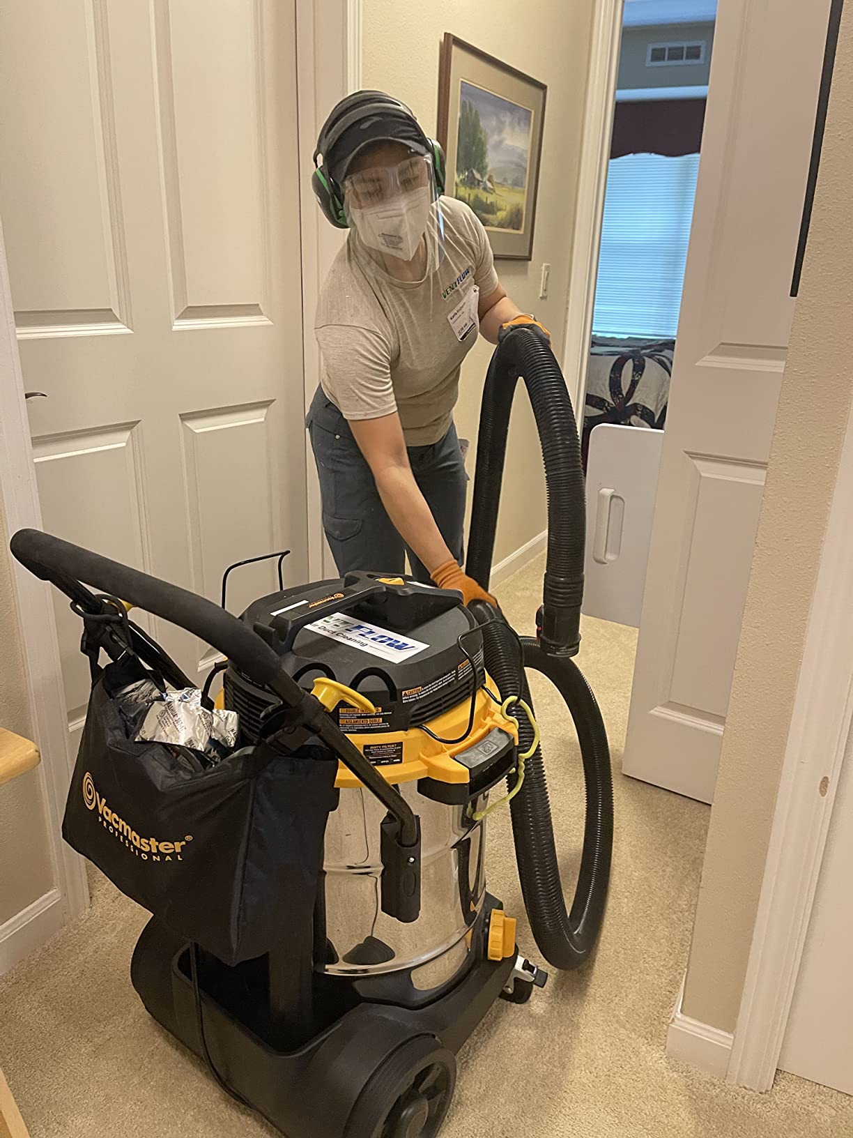 Vacmaster Professional Beast Series 14-Gallon 6.5 Peak HP Wet/Dry Vacuum - VJE1412SW 0203 customer photo 1