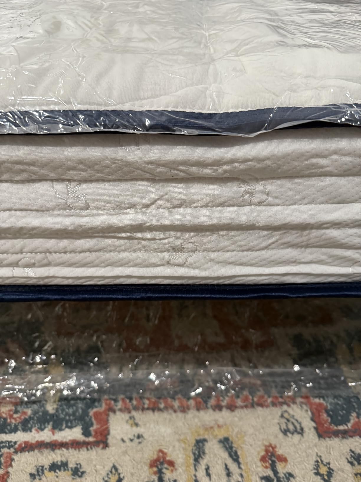 Novilla King Size Mattress 12 Inch, Hybrid Mattress with Zoned Pocketed Smart Coils, Hip & Lumbar Support, Motion Isolation Design, Medium Firm in a Box customer photo 2