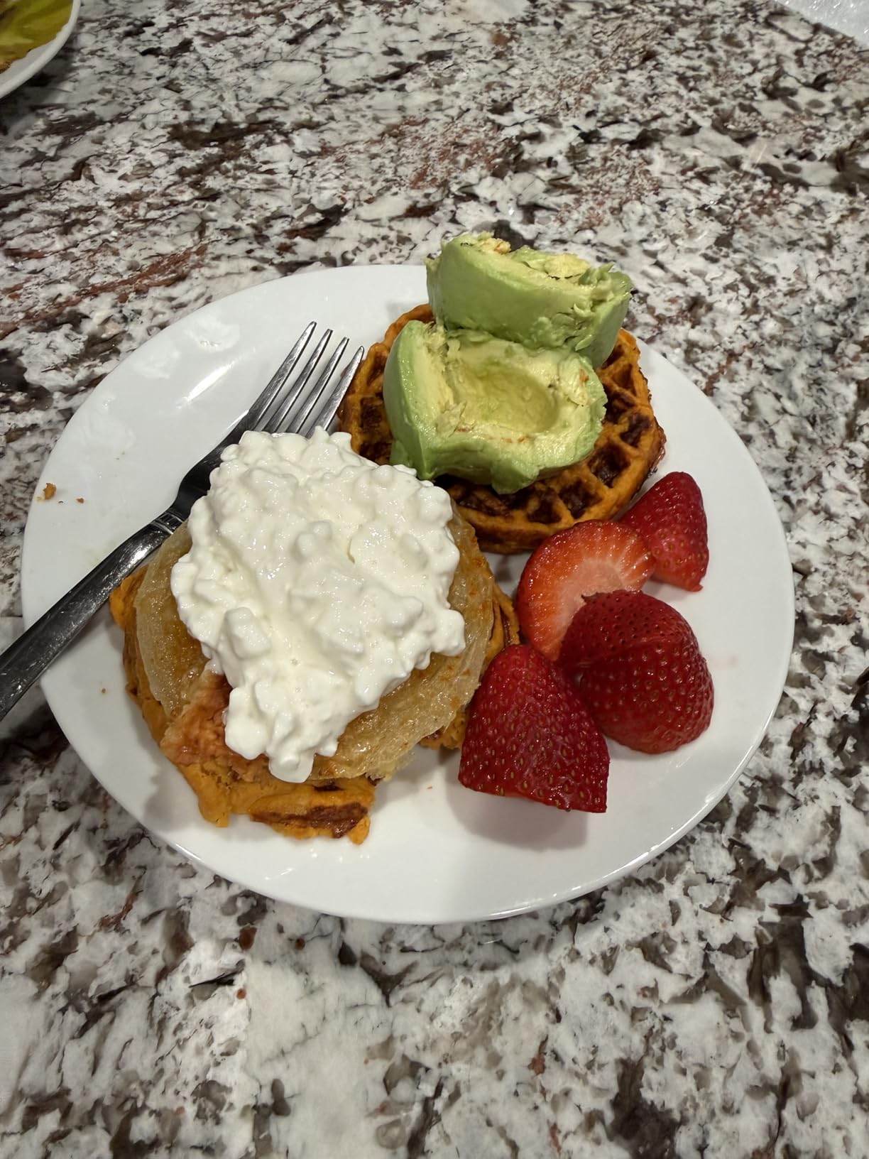 Elite Gourmet Belgian Waffle Maker with PFAS-Free CeramiCrisp™ Ceramic Nonstick Plates, Adjustable Browning Control, 1100W Heating, Power & Ready Indicator Lights, Vertical Storage, Stainless Steel customer photo 1