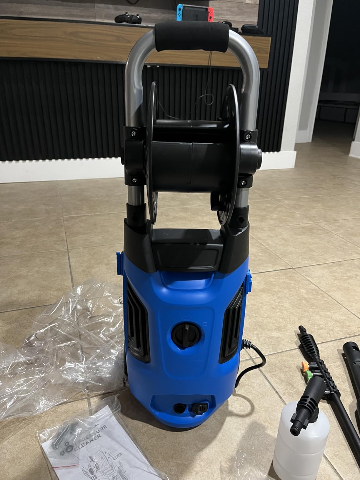 4200PSI Gas Pressure Washer 4.0GPM Gas Power Washer 212CC Gas Powered Washing Machine Commercial High Pressure Washer with 32ft Hose&5 Nozzles for Patio Garden Yard Vehicle,EPA/CARB/ETL (Black) customer photo 2
