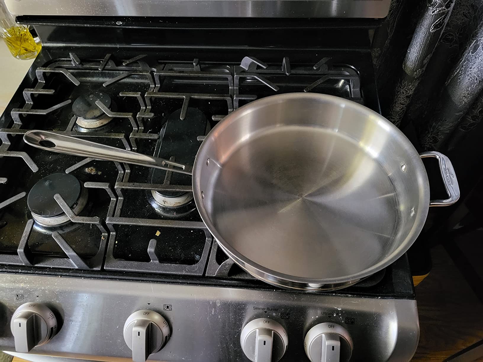 All-Clad Copper Core 5-Ply Stainless Steel Sauté Pan with Steel Lid 3 Quart Induction Oven Broiler Safe 600F Pots and Pans, Cookware Silver customer photo 1